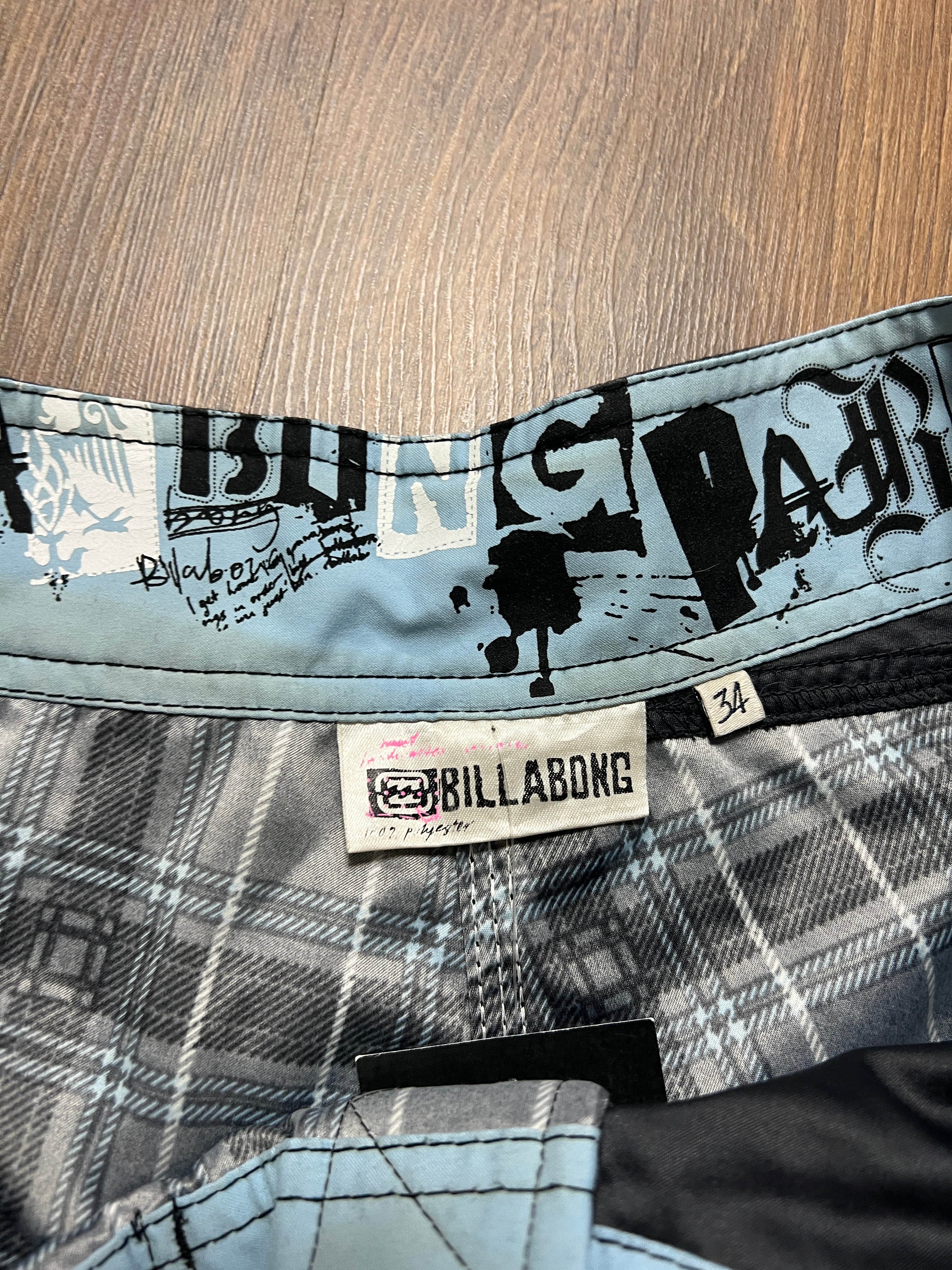 Plaid billabong boardshorts (34)