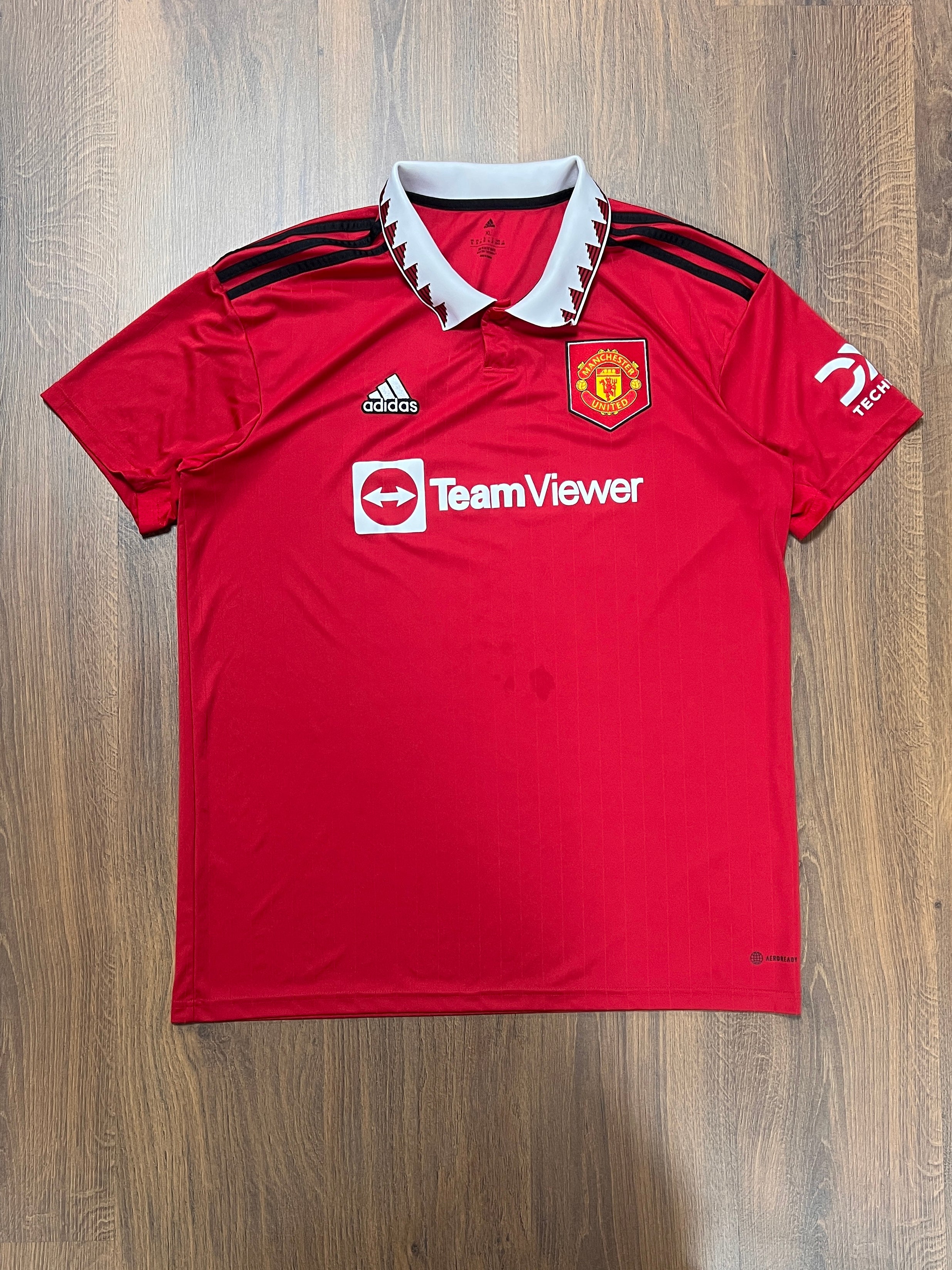 Manchester United 2022/23 Home Jersey (XL)