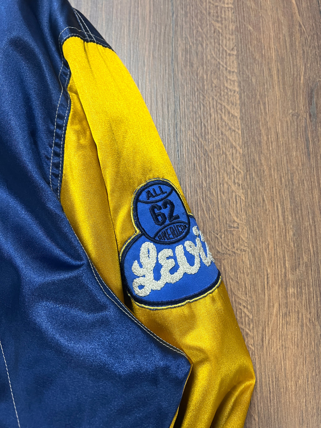 Levis 90s Bowl Winner Satin Jacket(M)