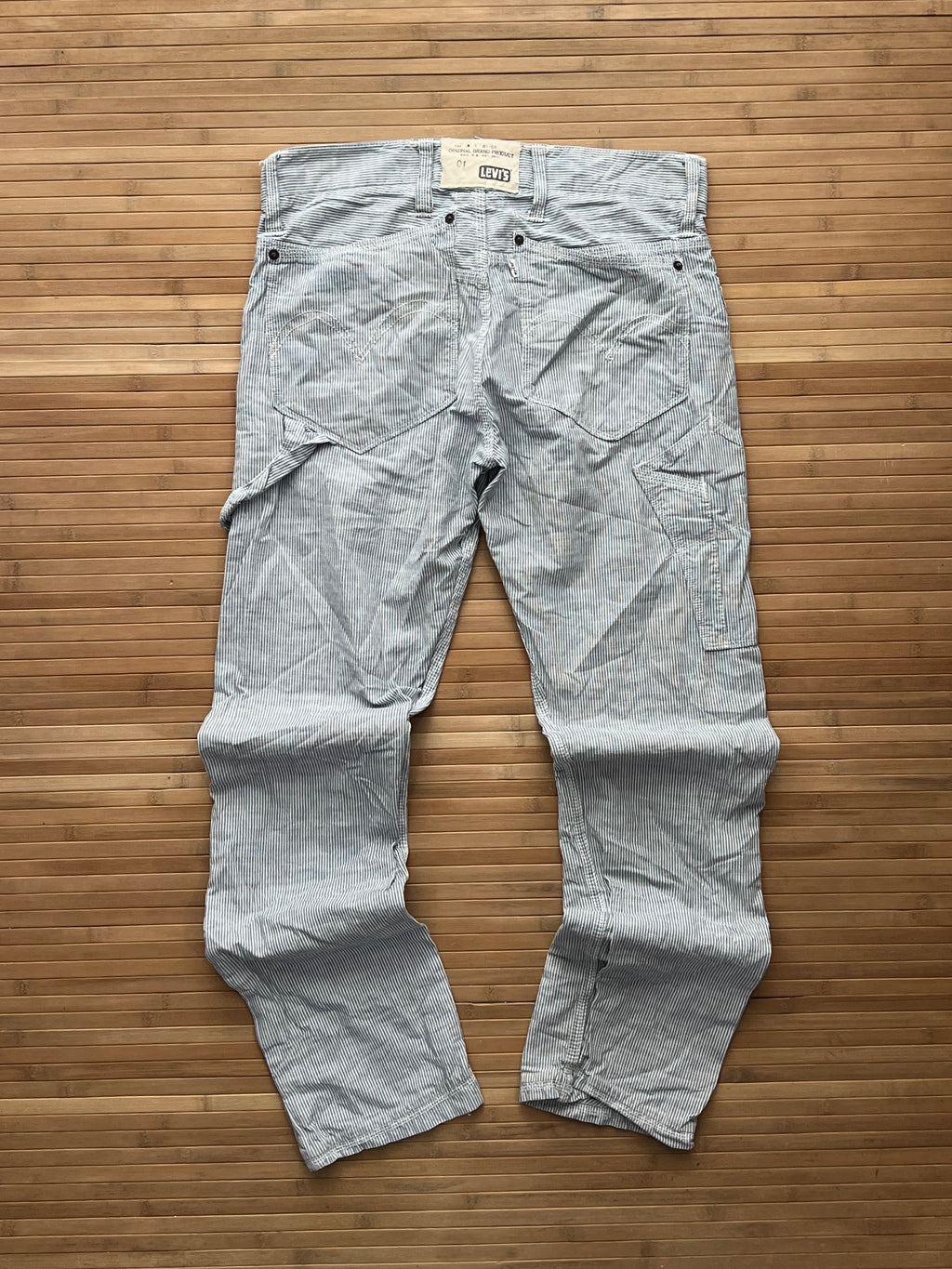 Levis Carpenter Striped Pants
(34x32)