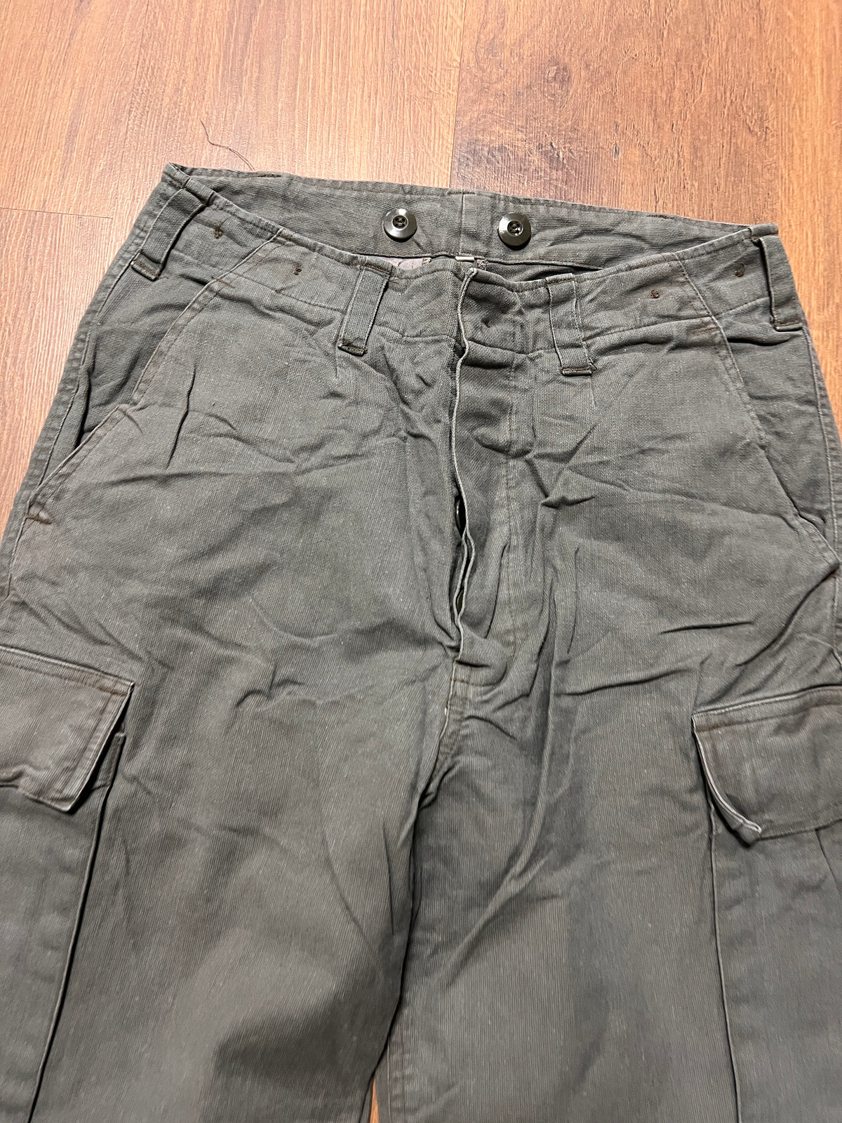 80s Military Cargo Pants (28x30)