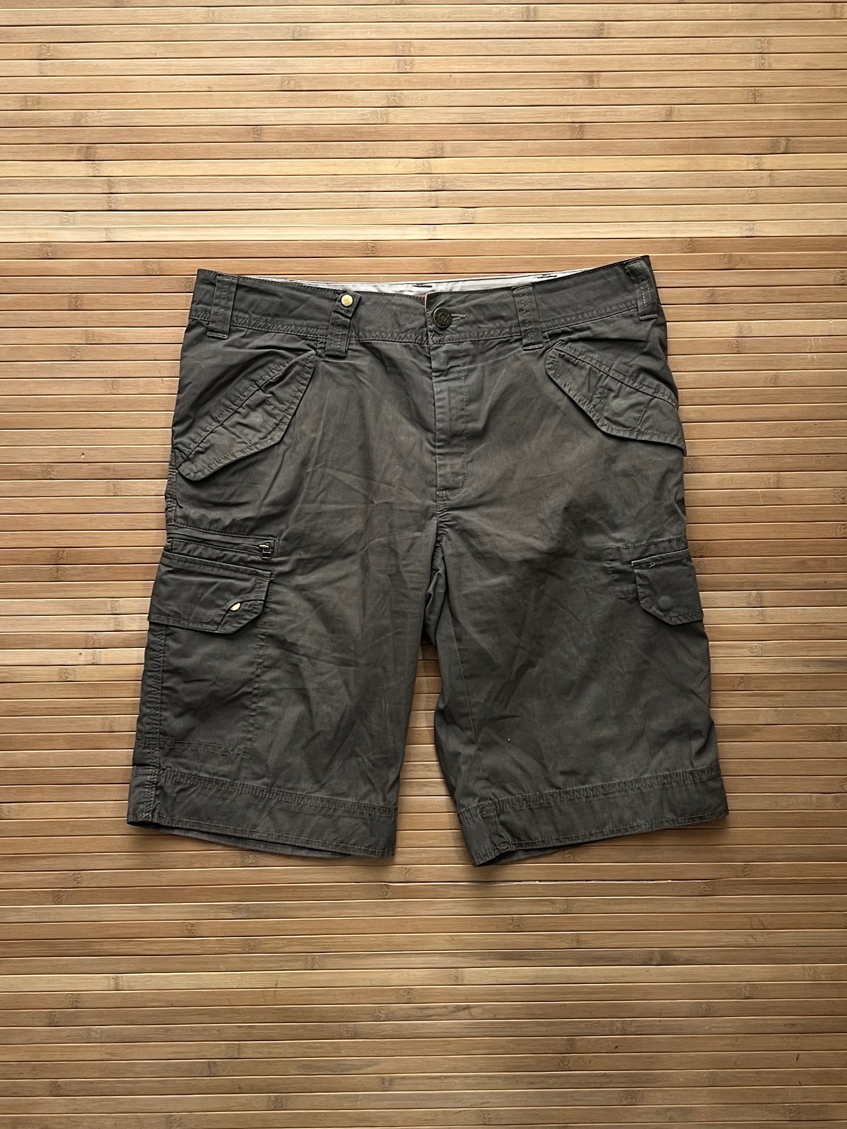 Quechua Green Cargo Shorts (36)