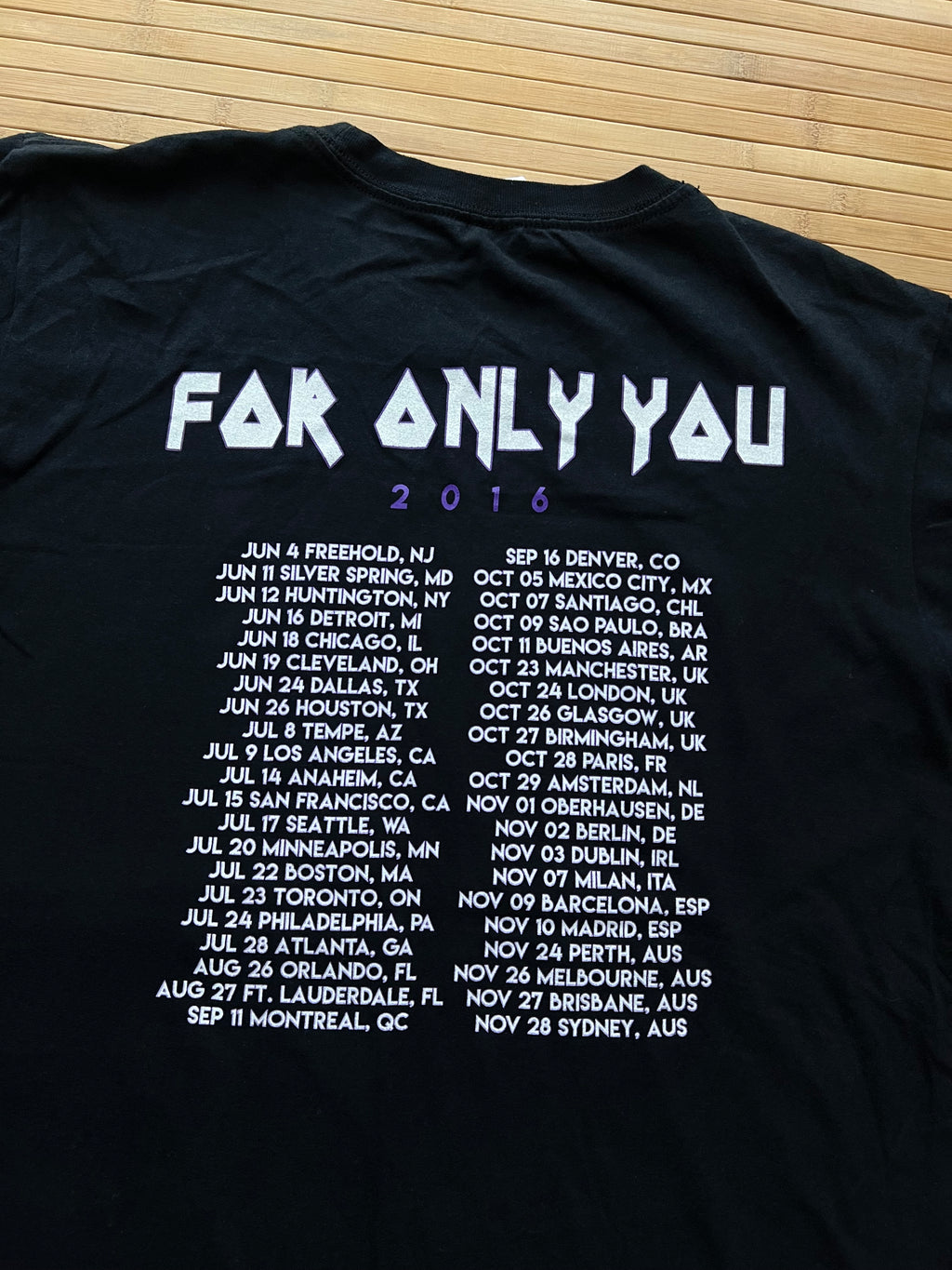 Dolan Twins World Tour (XL)
