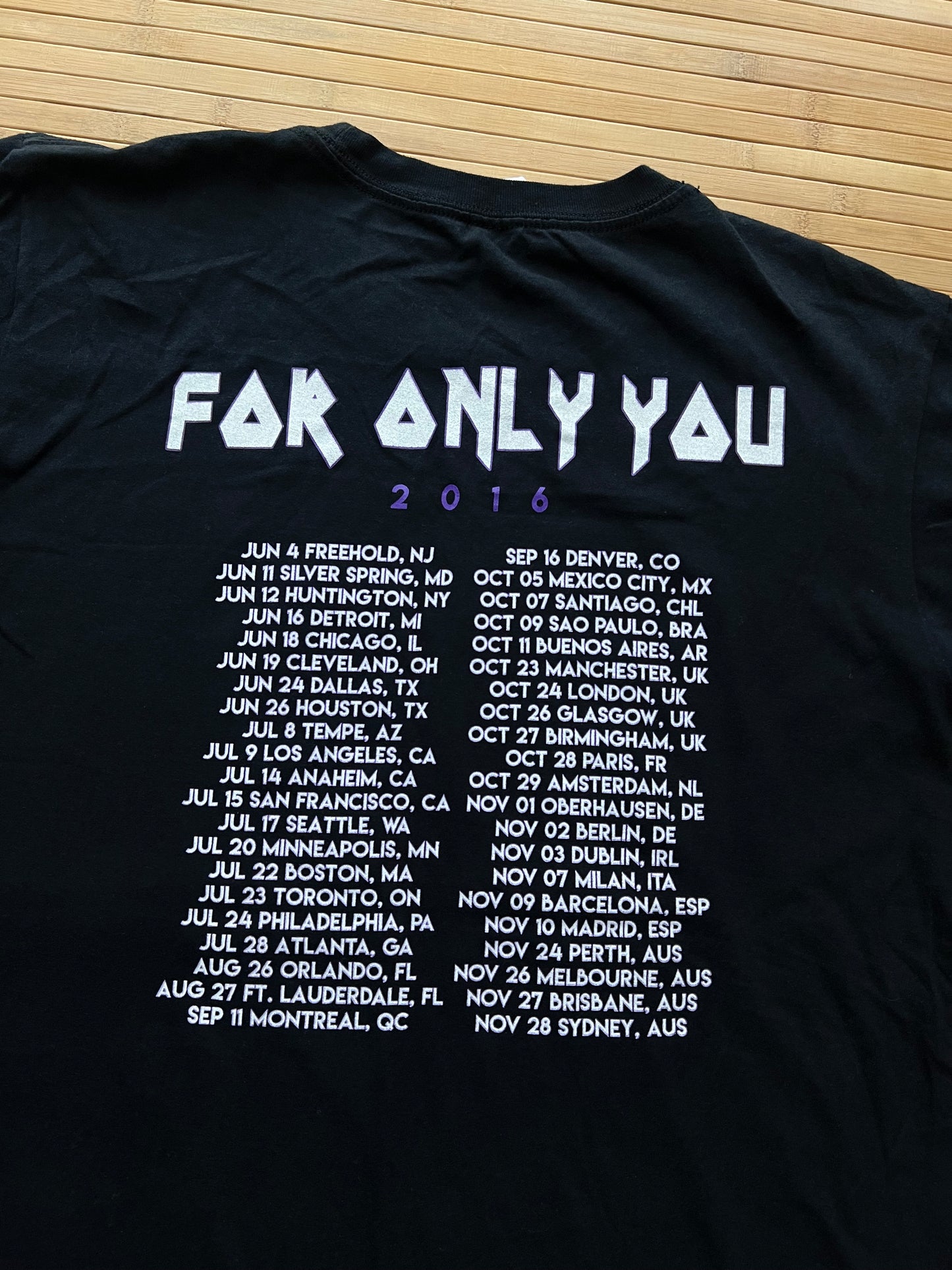 Dolan Twins World Tour (XL)