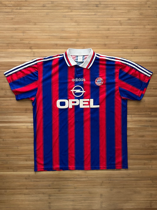 Signed Bayern 1995/97 Helmer Home Jersey (L)