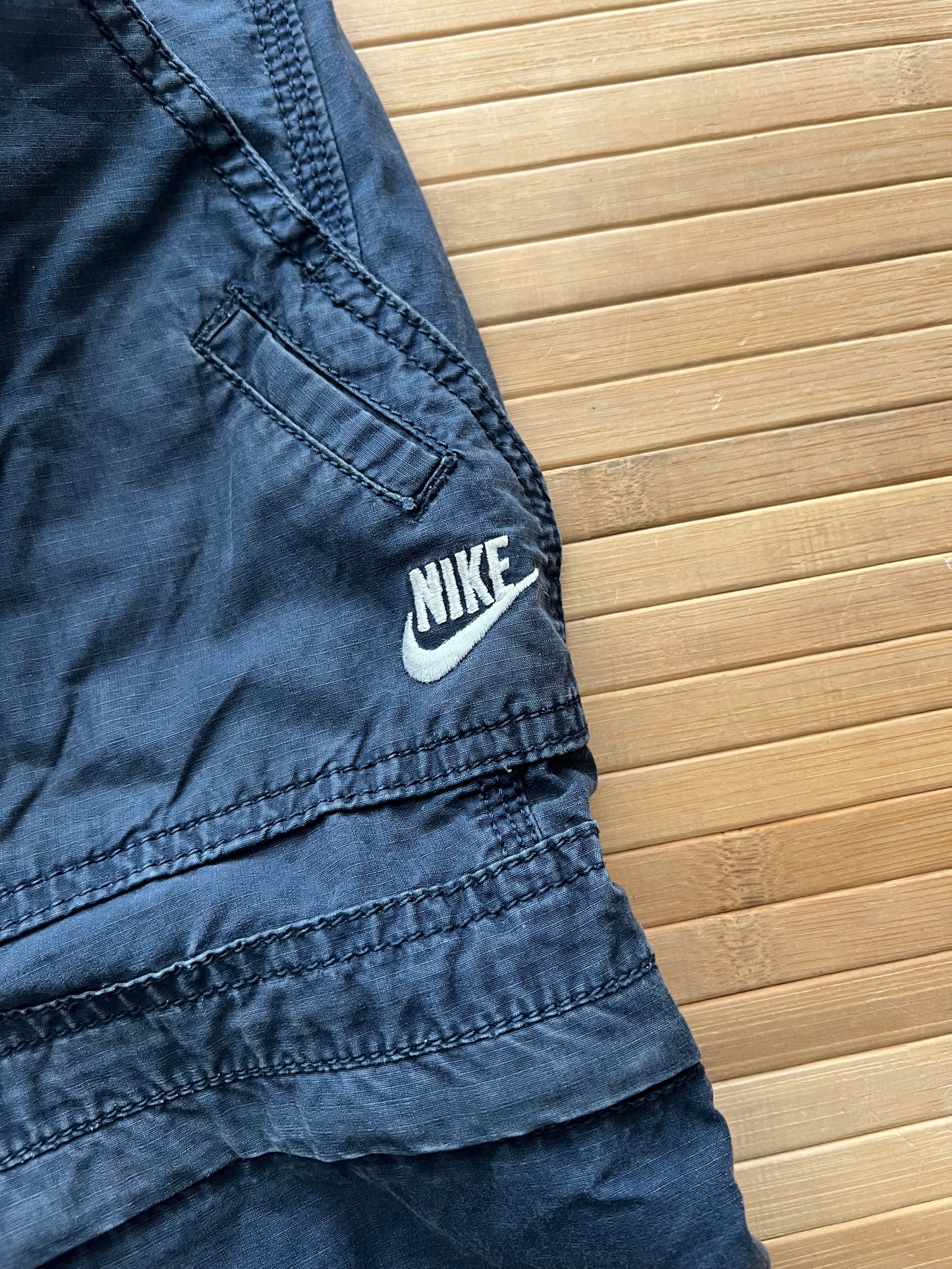 Nike Cargo Shorts (34)