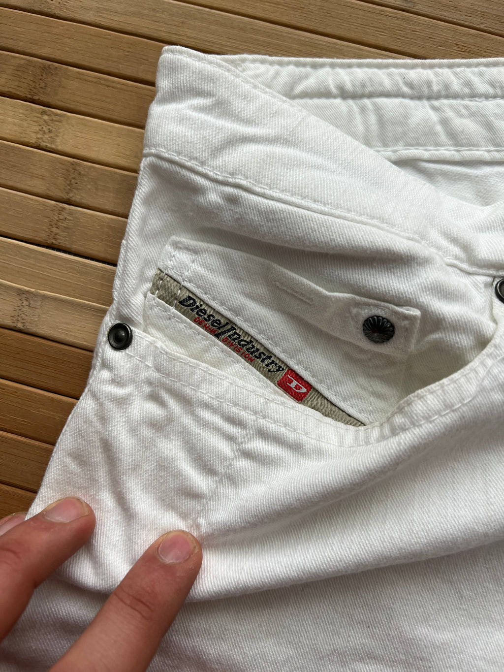 Diesel White Jeans(32x34)
