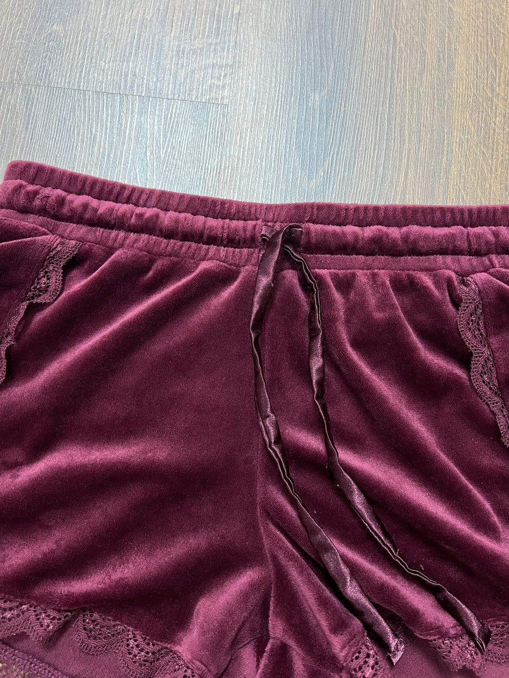Hunkemoller Velour Shorts🙋‍♀️ (S/M)