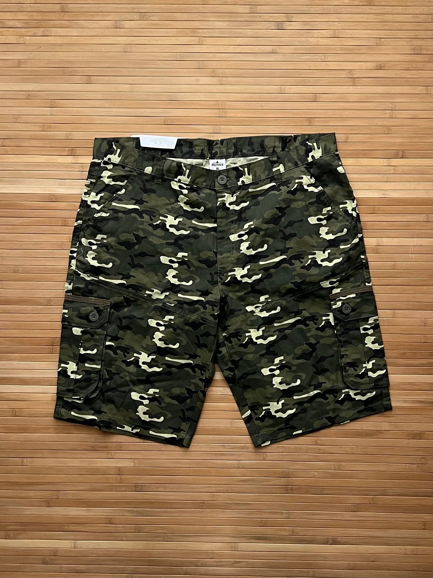 Camo Cargos new with tags (40)
