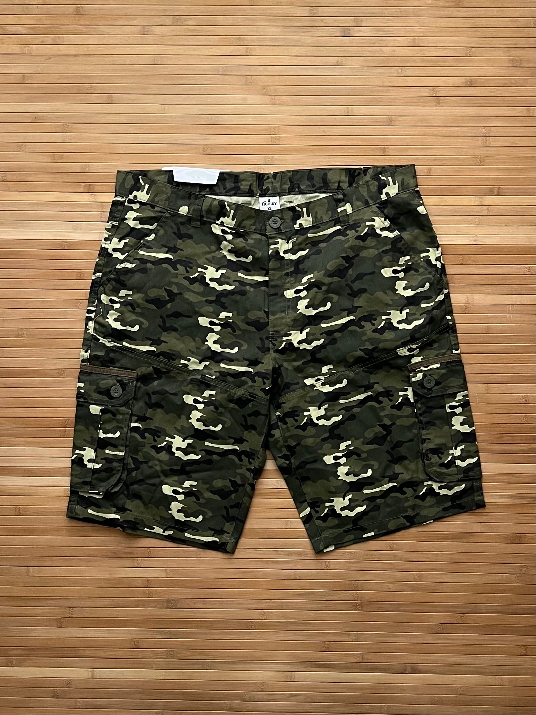 Camo Cargos new with tags (40)