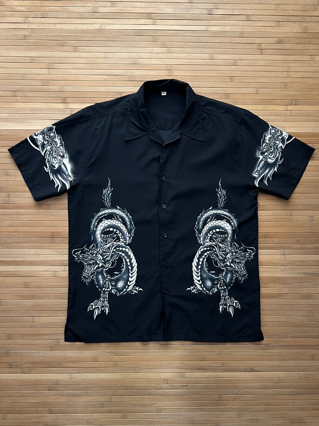 Y2K dragon shirt(L)