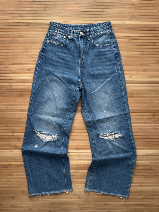 Baggy Ripped Jeans (28x32)