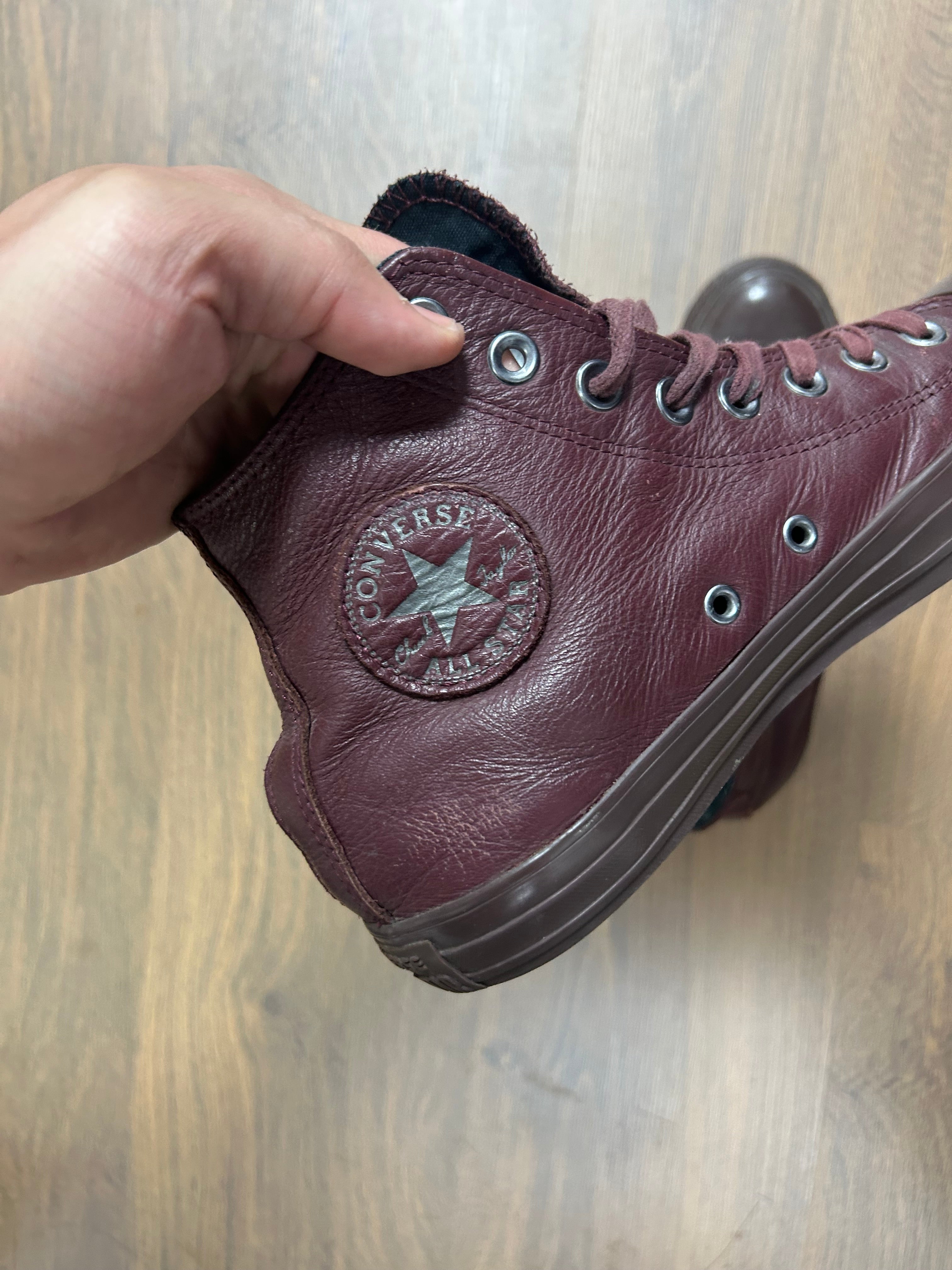Leather Chuck Taylors Converse (40)