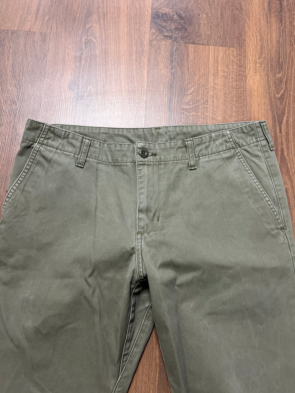 Carhartt khaki chino pants(34x30)