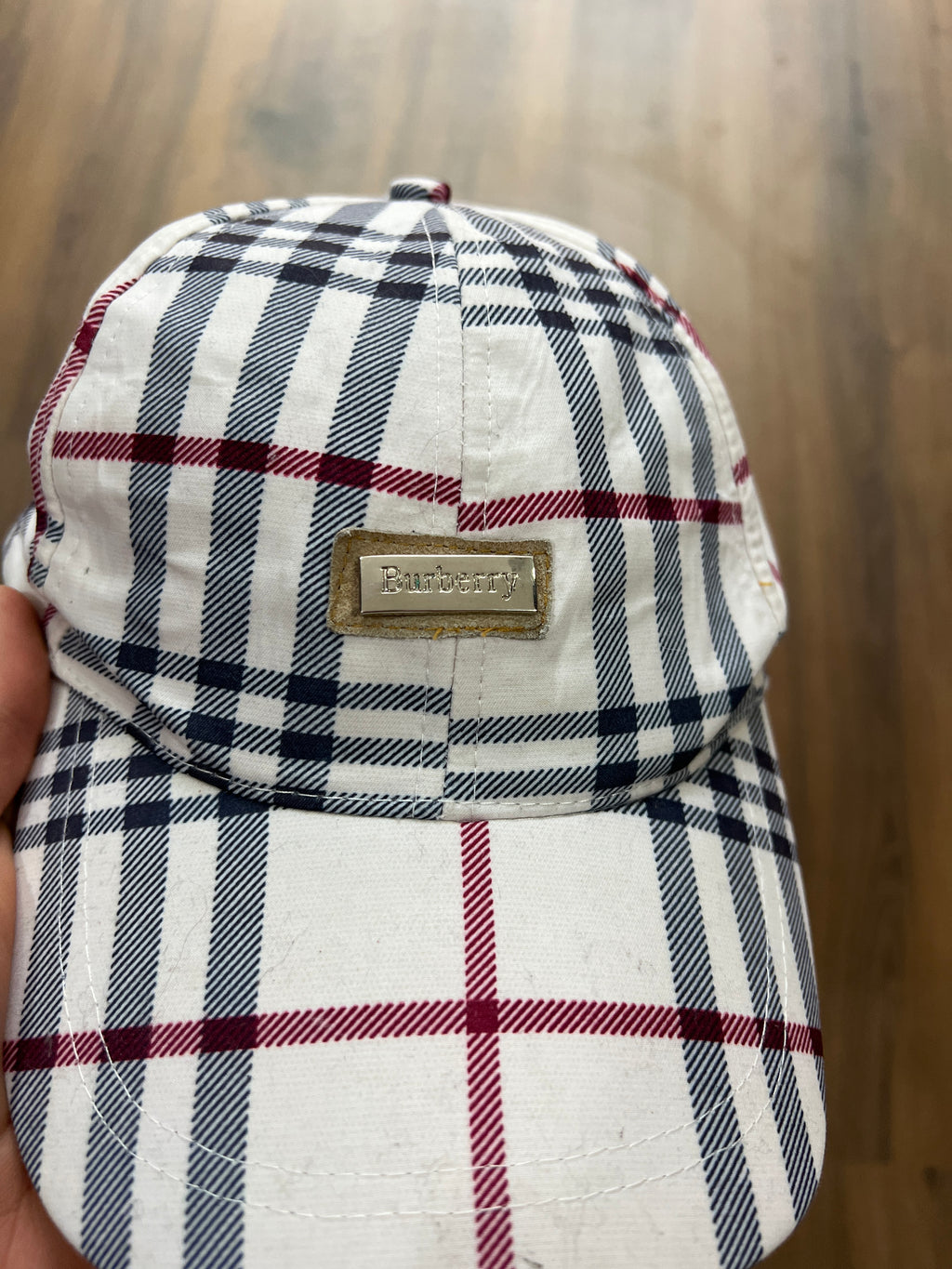 Burberry Hat (one size)