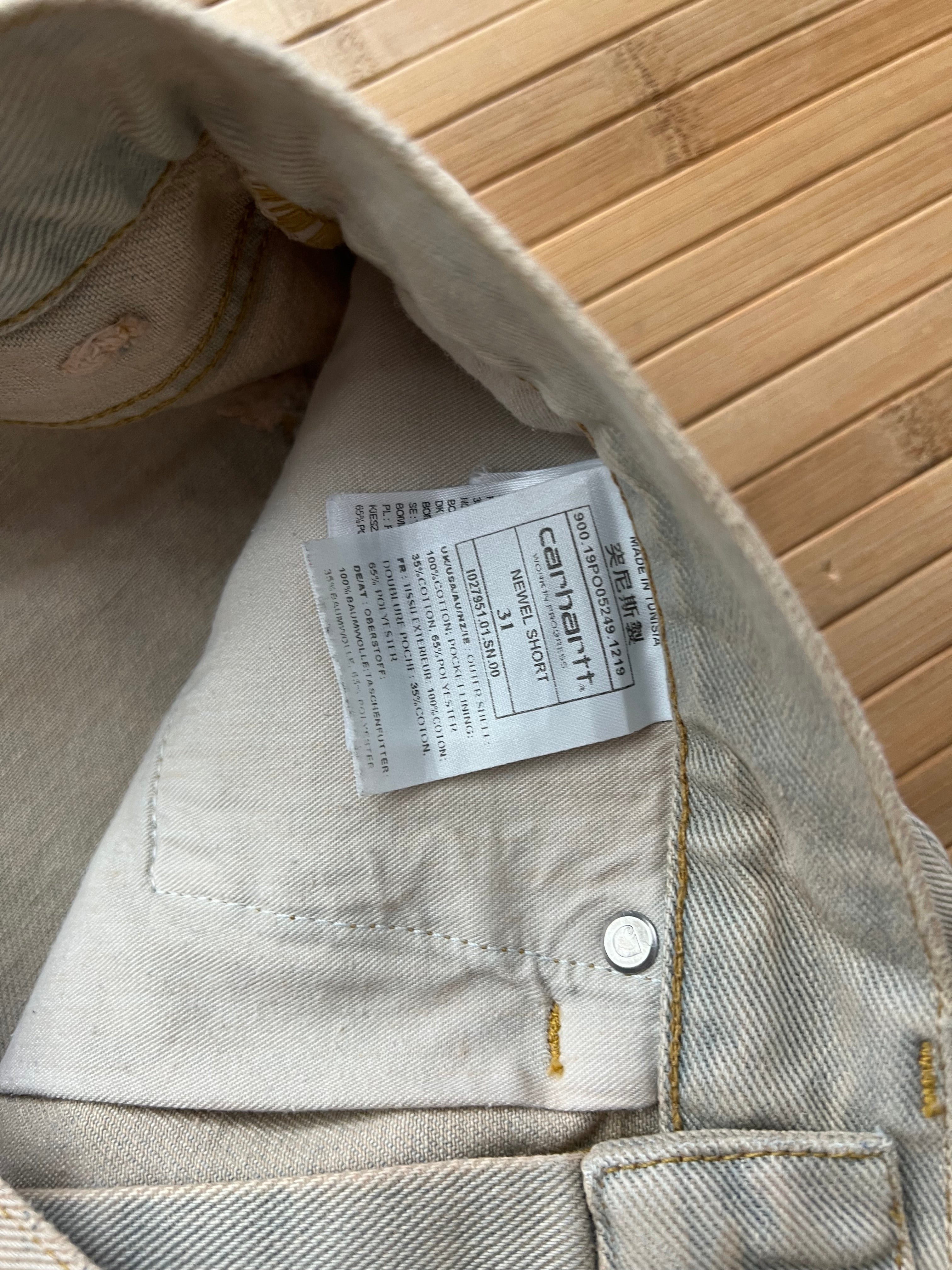 Carhartt Shorts (32)