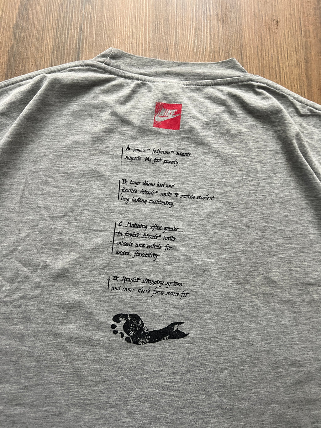 Nike 90s Footprint T-Shirt (XL)