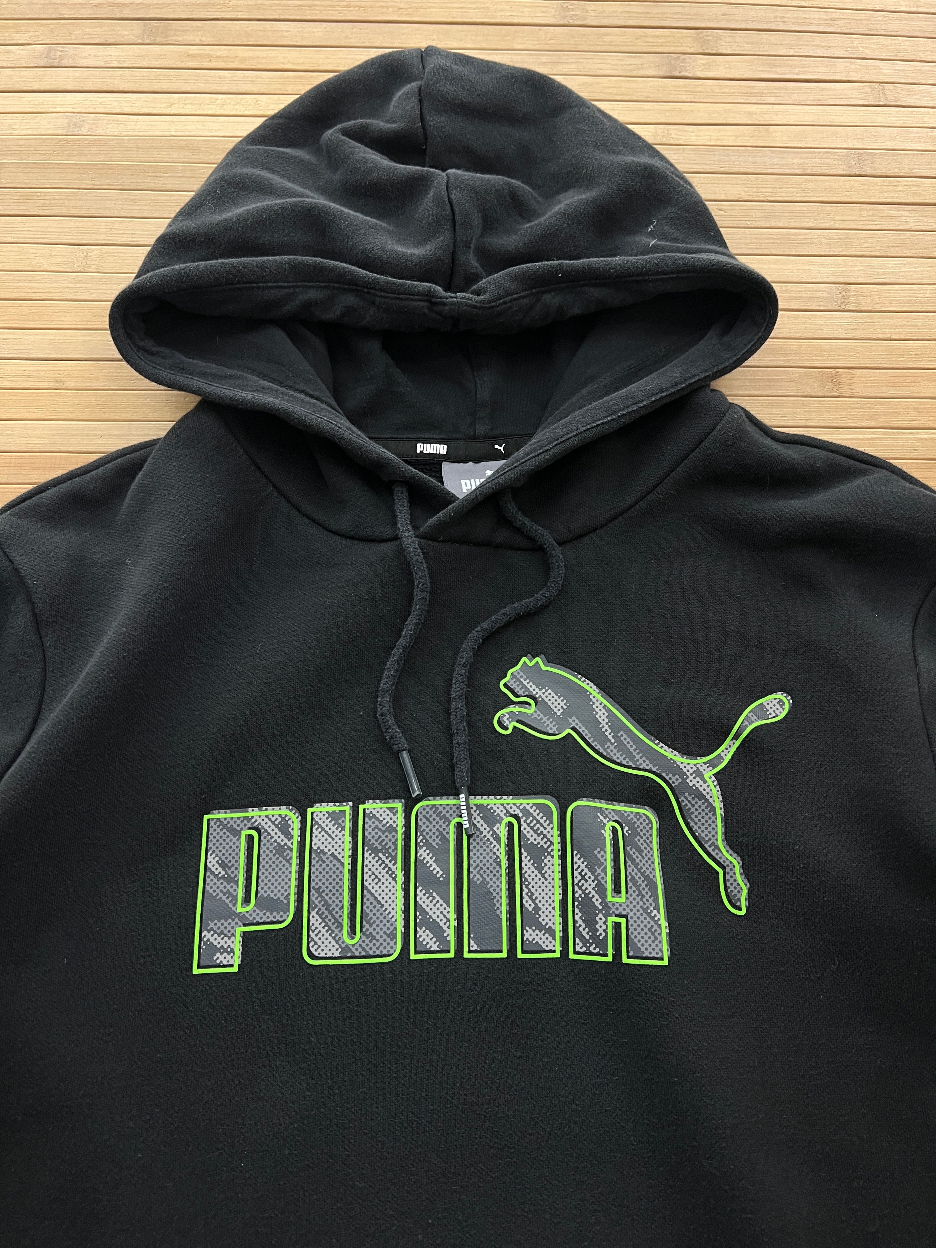 Puma Hoodie (L)