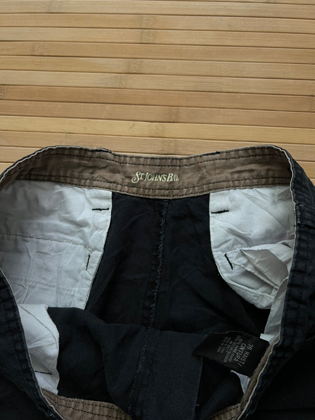 Black Cargo Shorts (34)