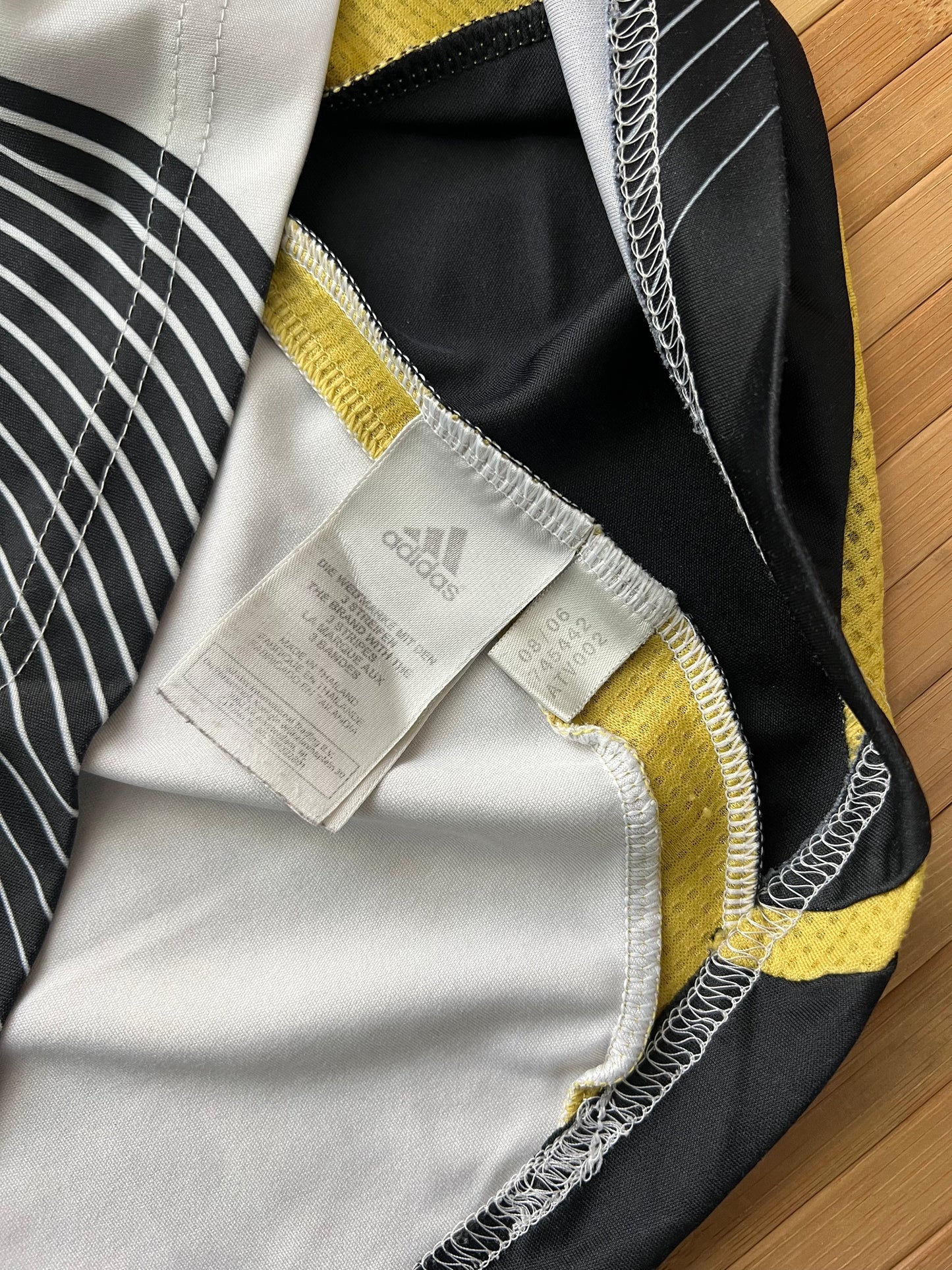 Adidas Vintage 2006 Jersey (L)