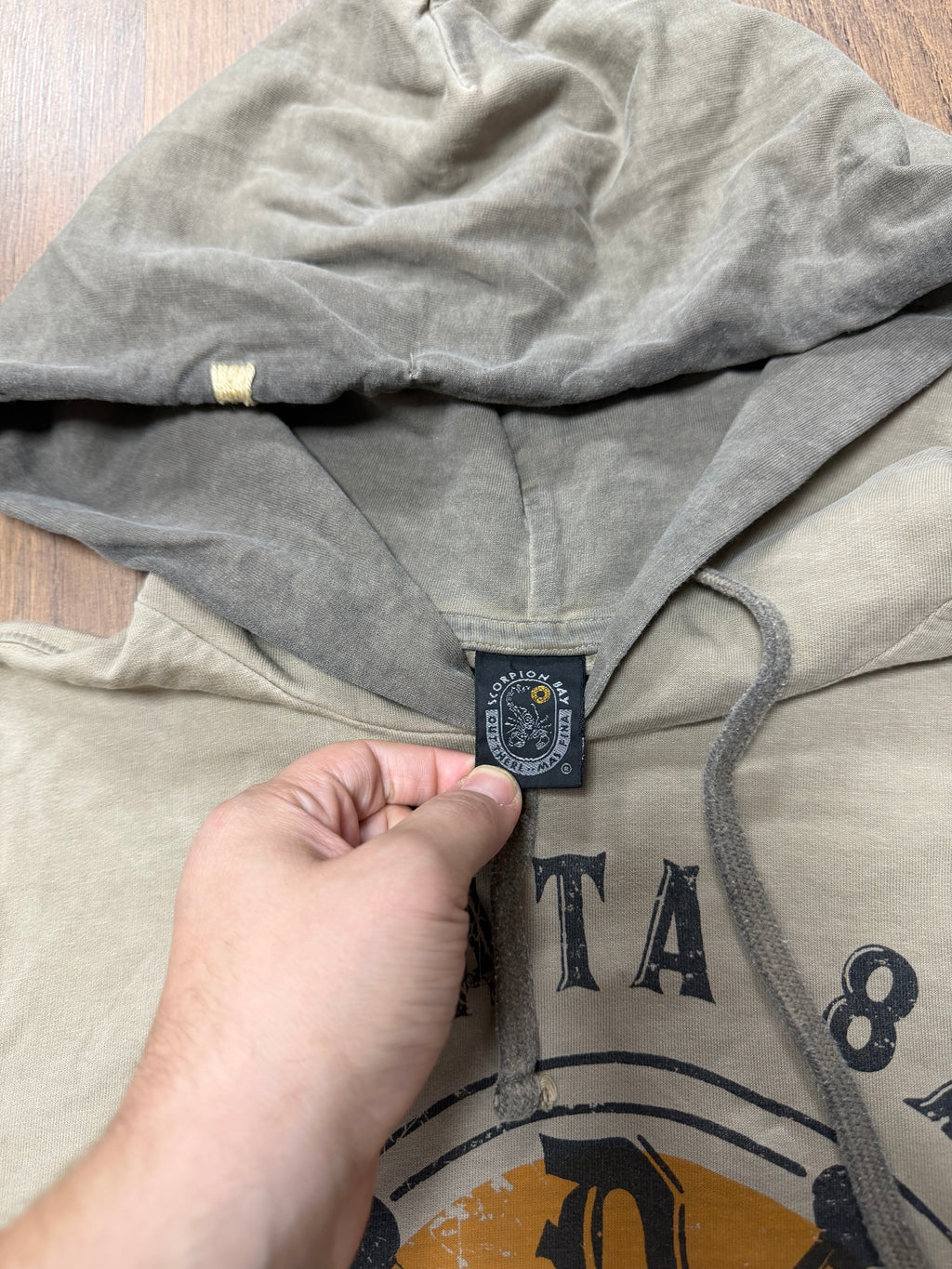 Scorpion Bay Dyed Hoodie (M)