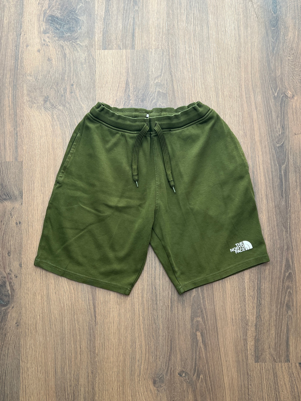 The North Face Green Shorts (M)