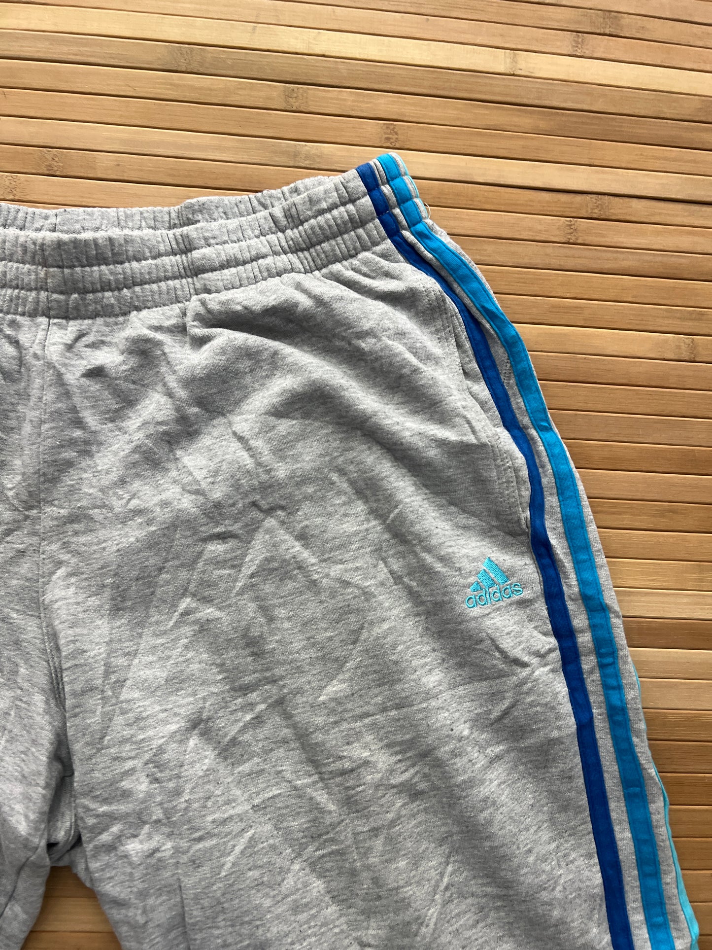 Adidas Trackpants (L)