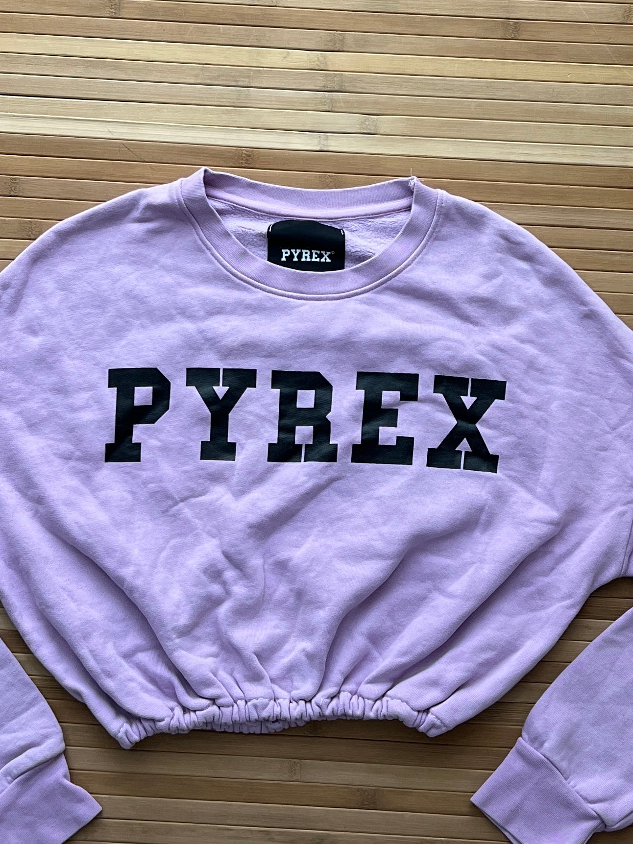 Pyrex Cropped Sweater 🙋‍♀️ (M)