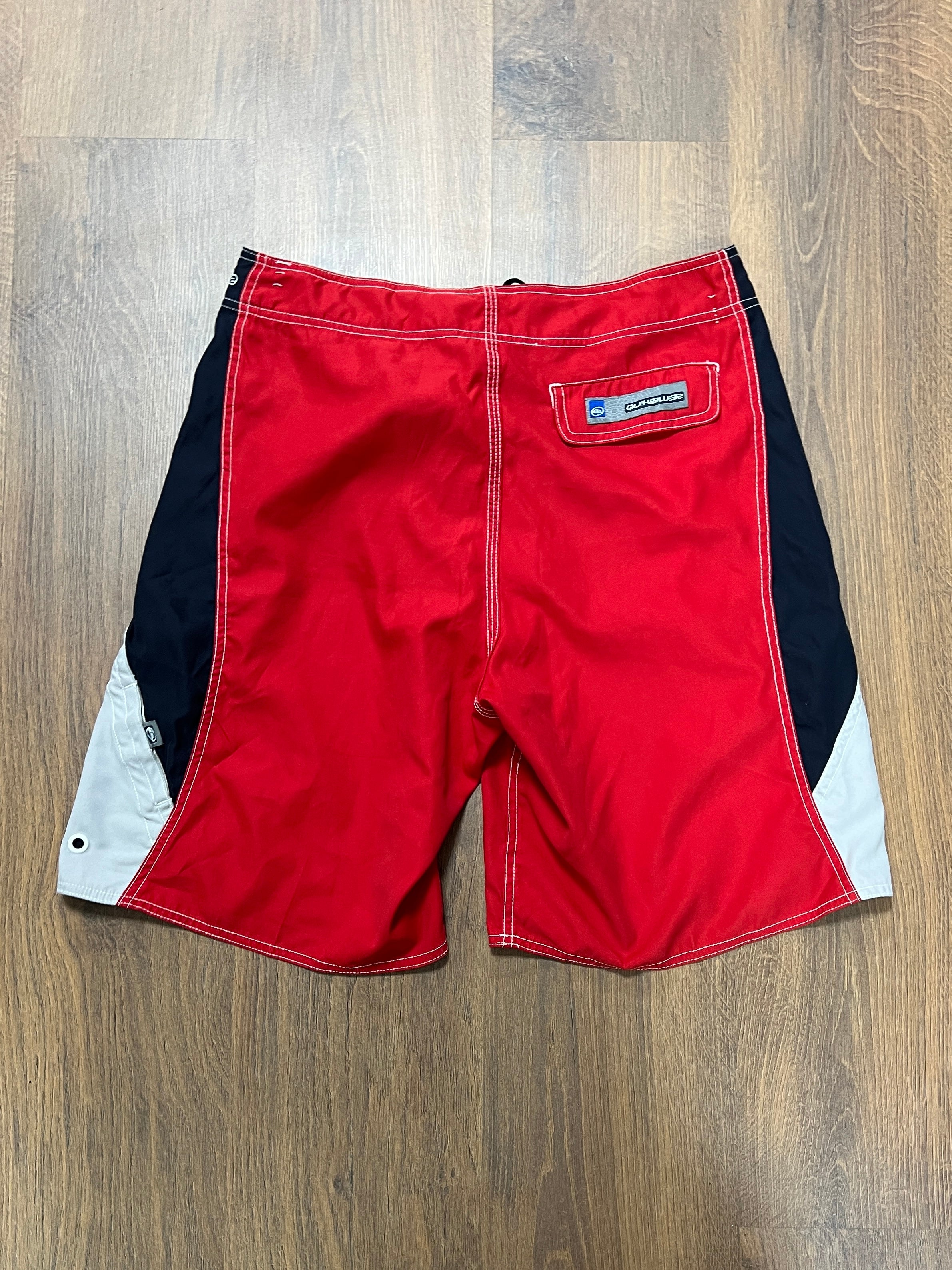 Quiksilver Shorts (32)