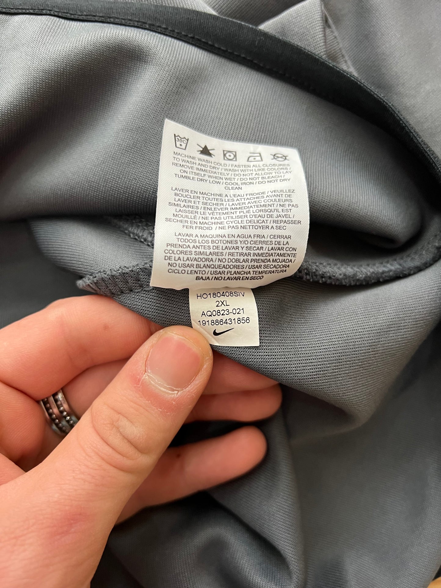 Nike Tech Fleece (XL)