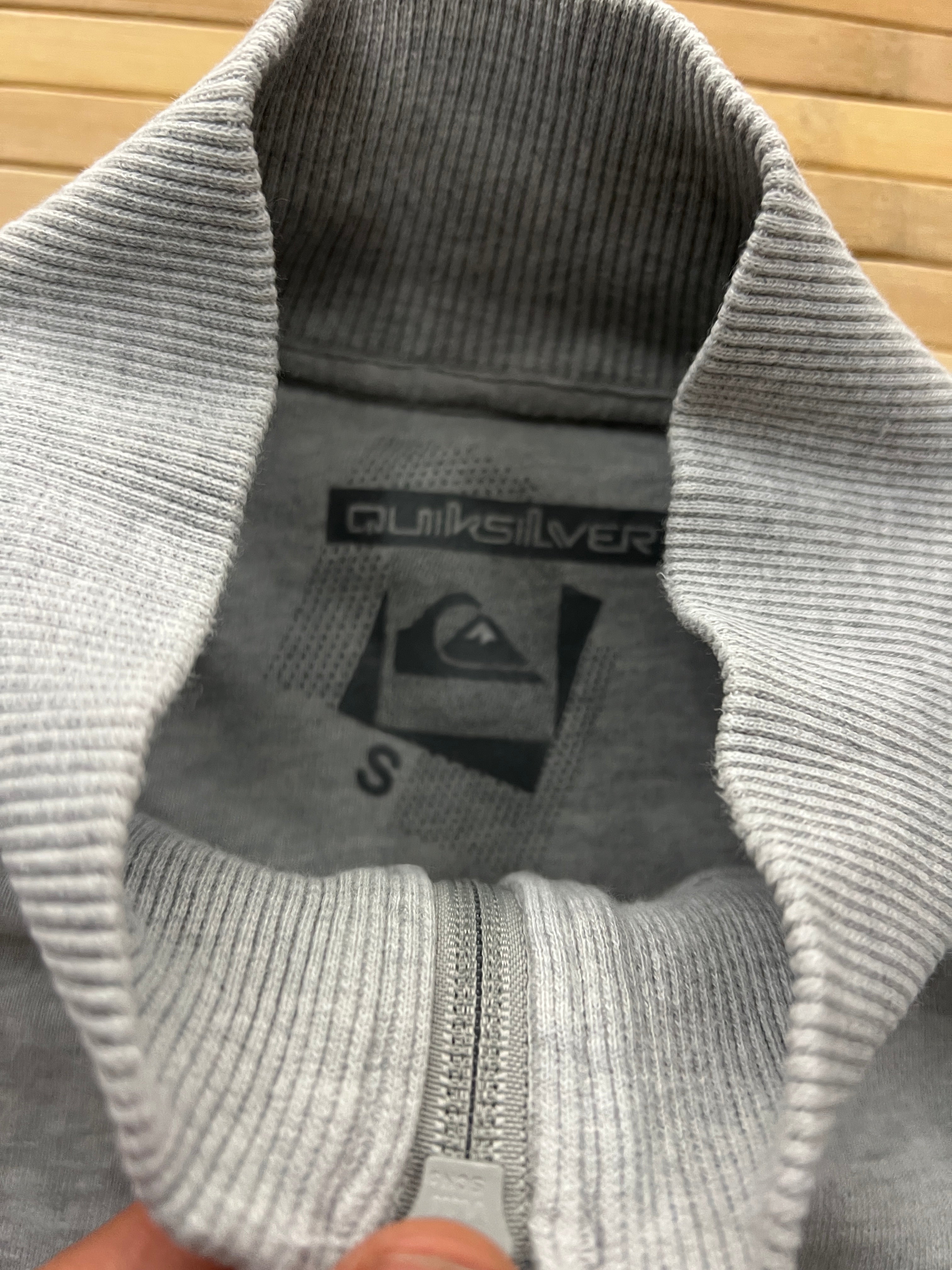 Quick Silver Zip Up (M)
