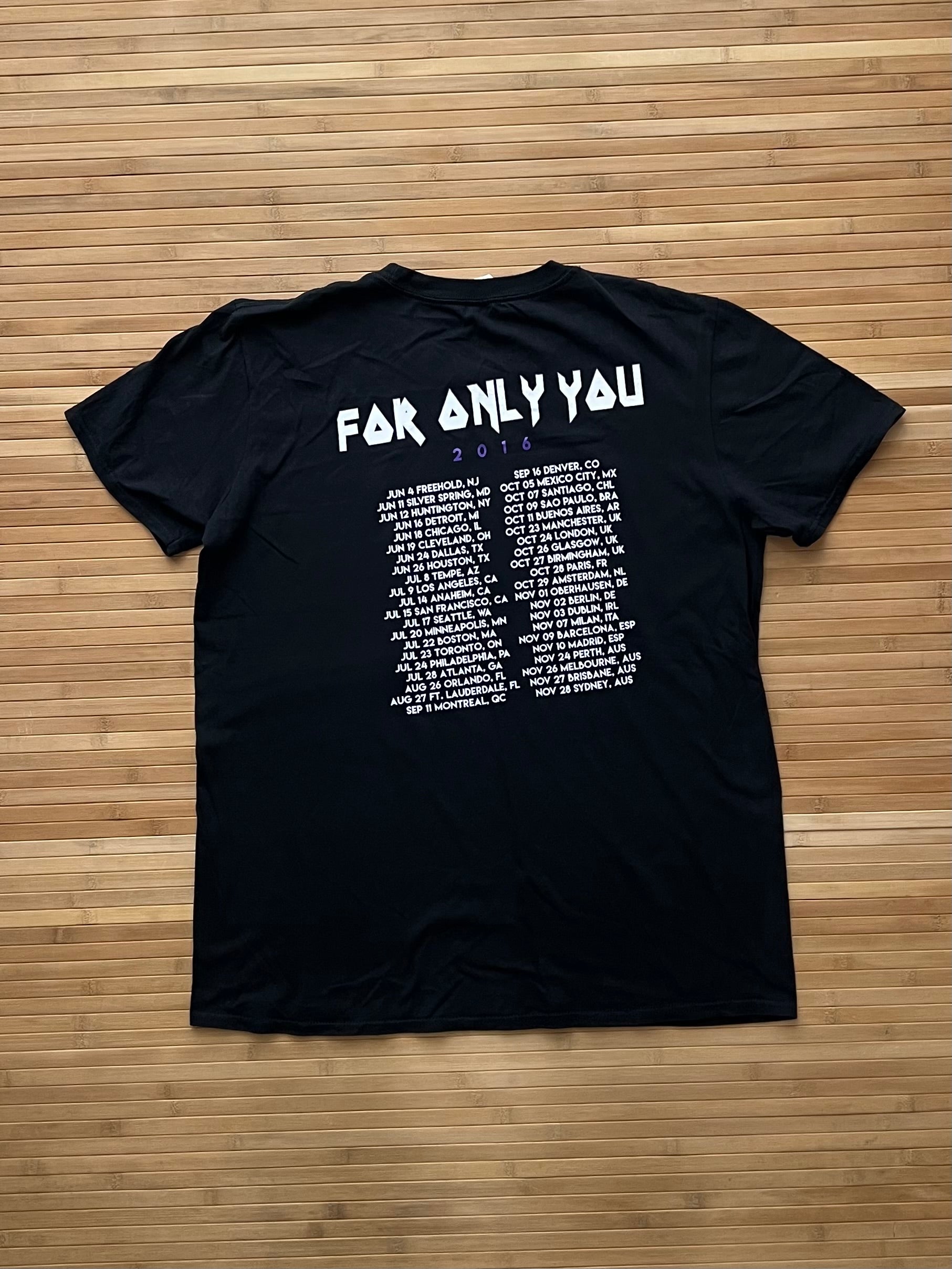 Dolan Twins World Tour (XL)