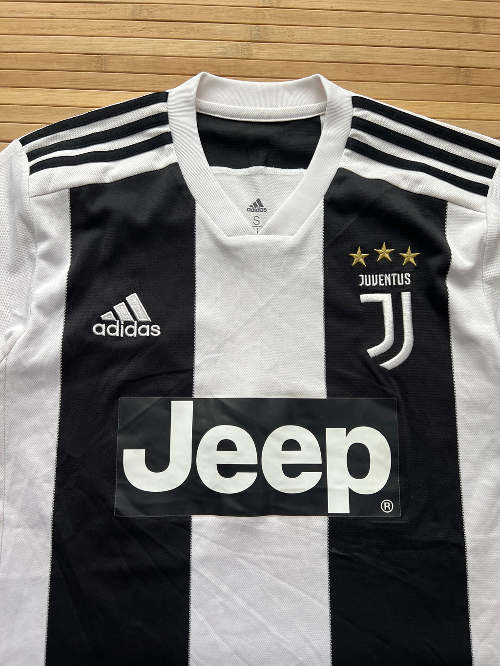 Juventus 2018 Home Kit (S)