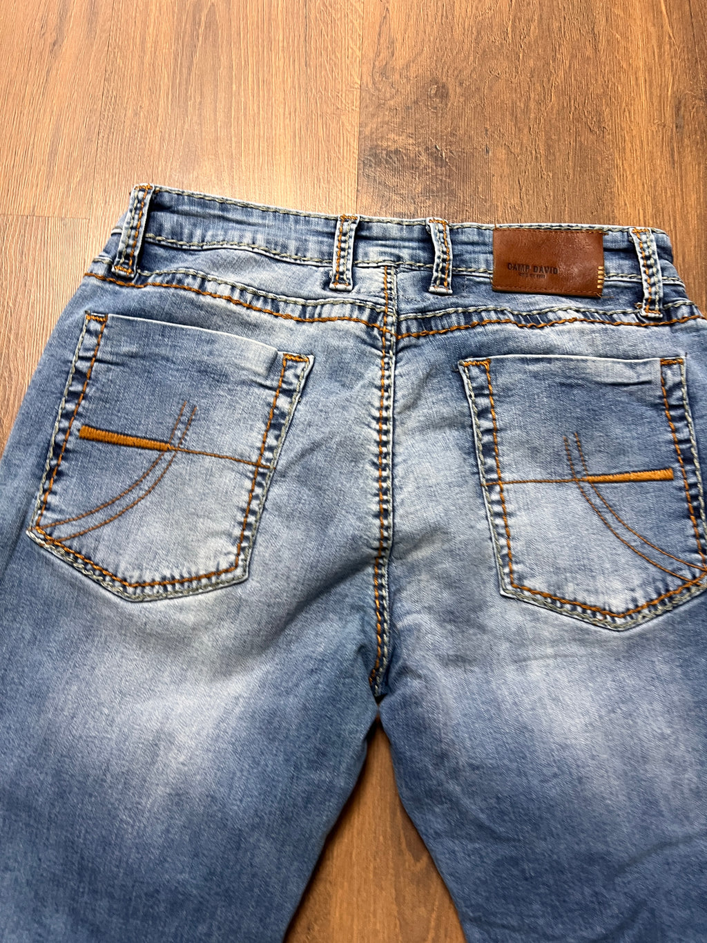 Camp David Y2k Orange stitch jeans (32x30)