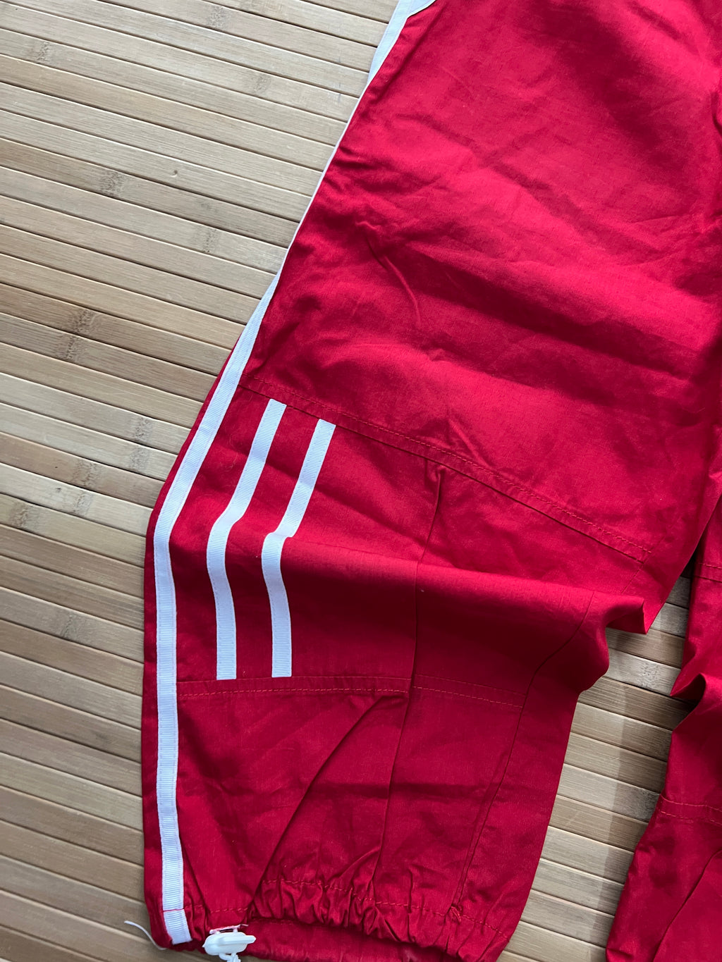 Red Capris 🙋‍♀️ (28/30)