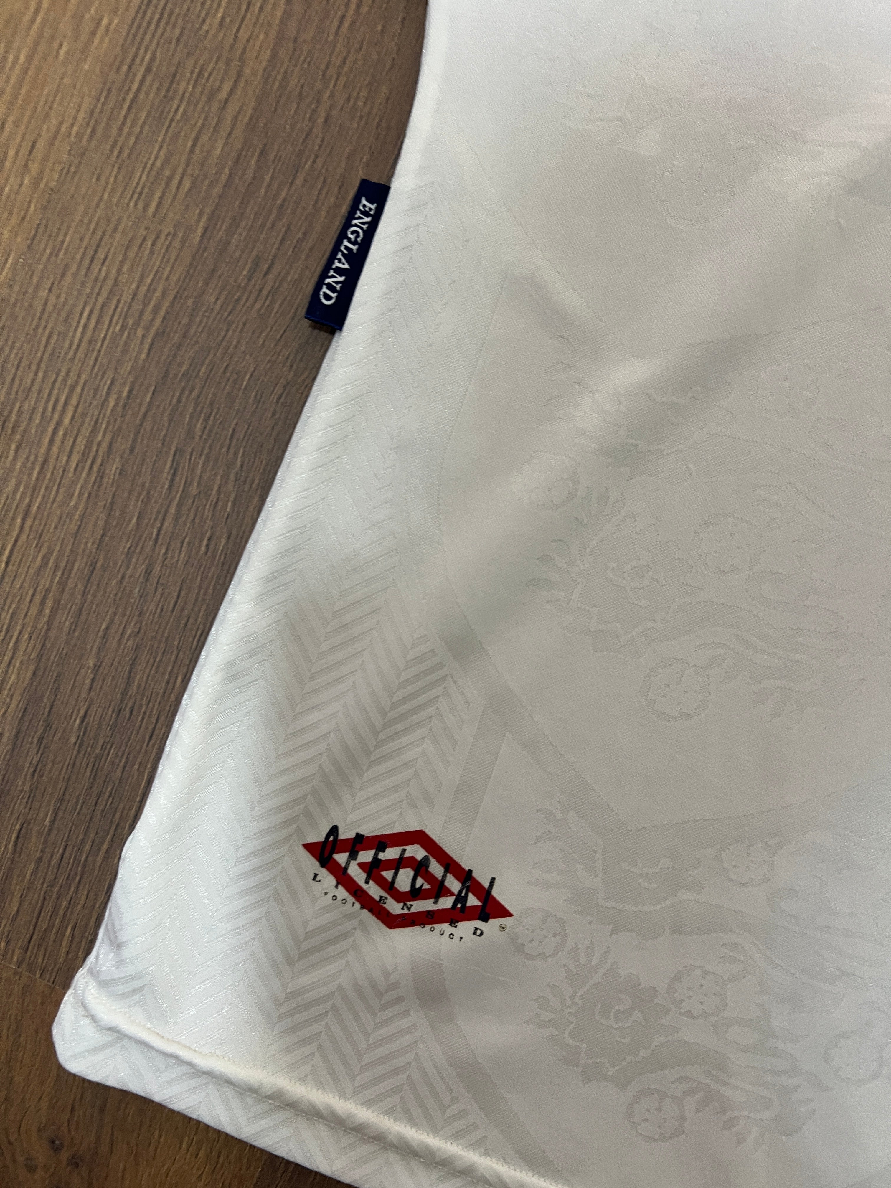 England 1993-95 Home Jersey (M)