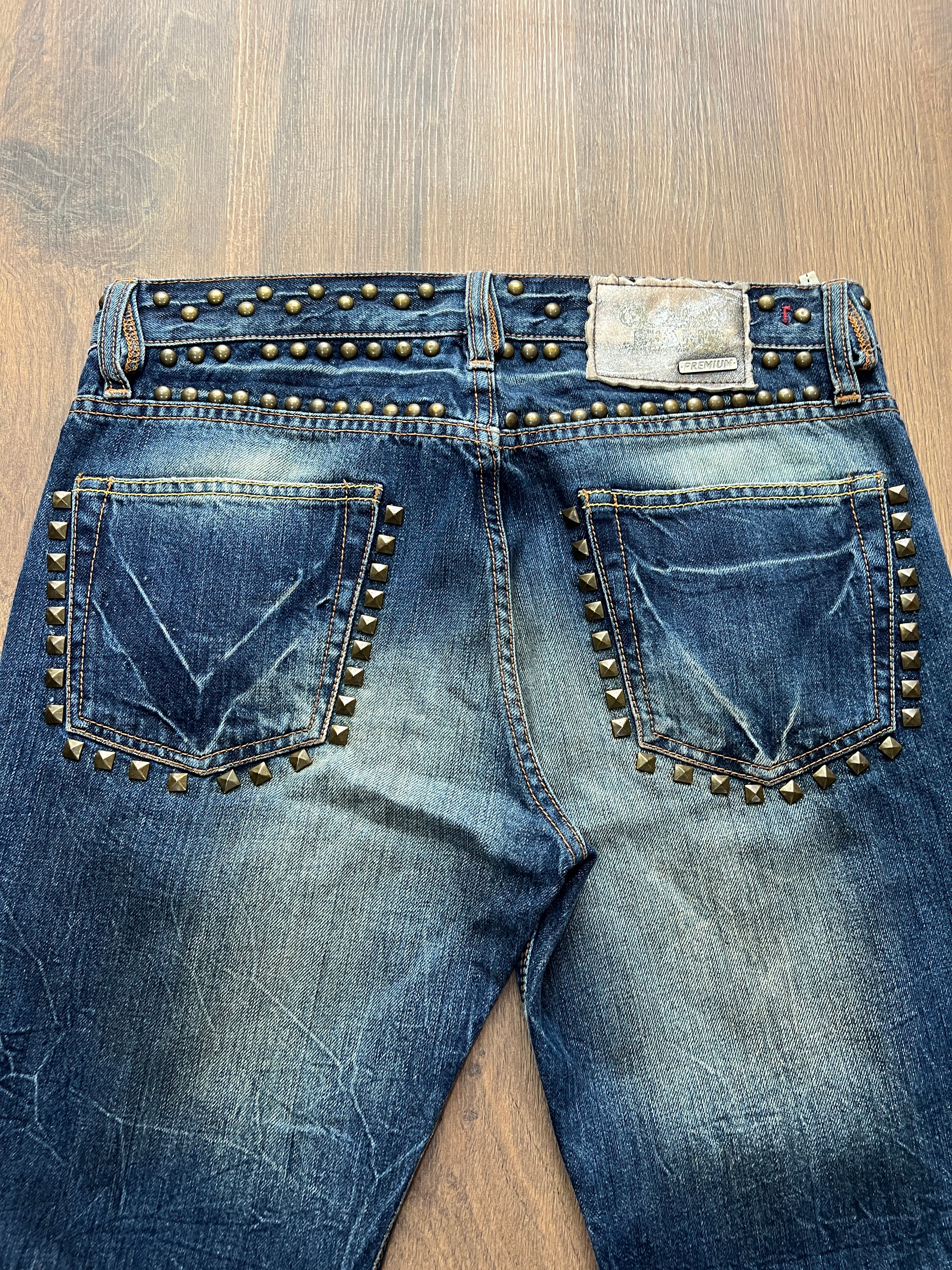 Guess Y2K Flared Jeans(30x34)