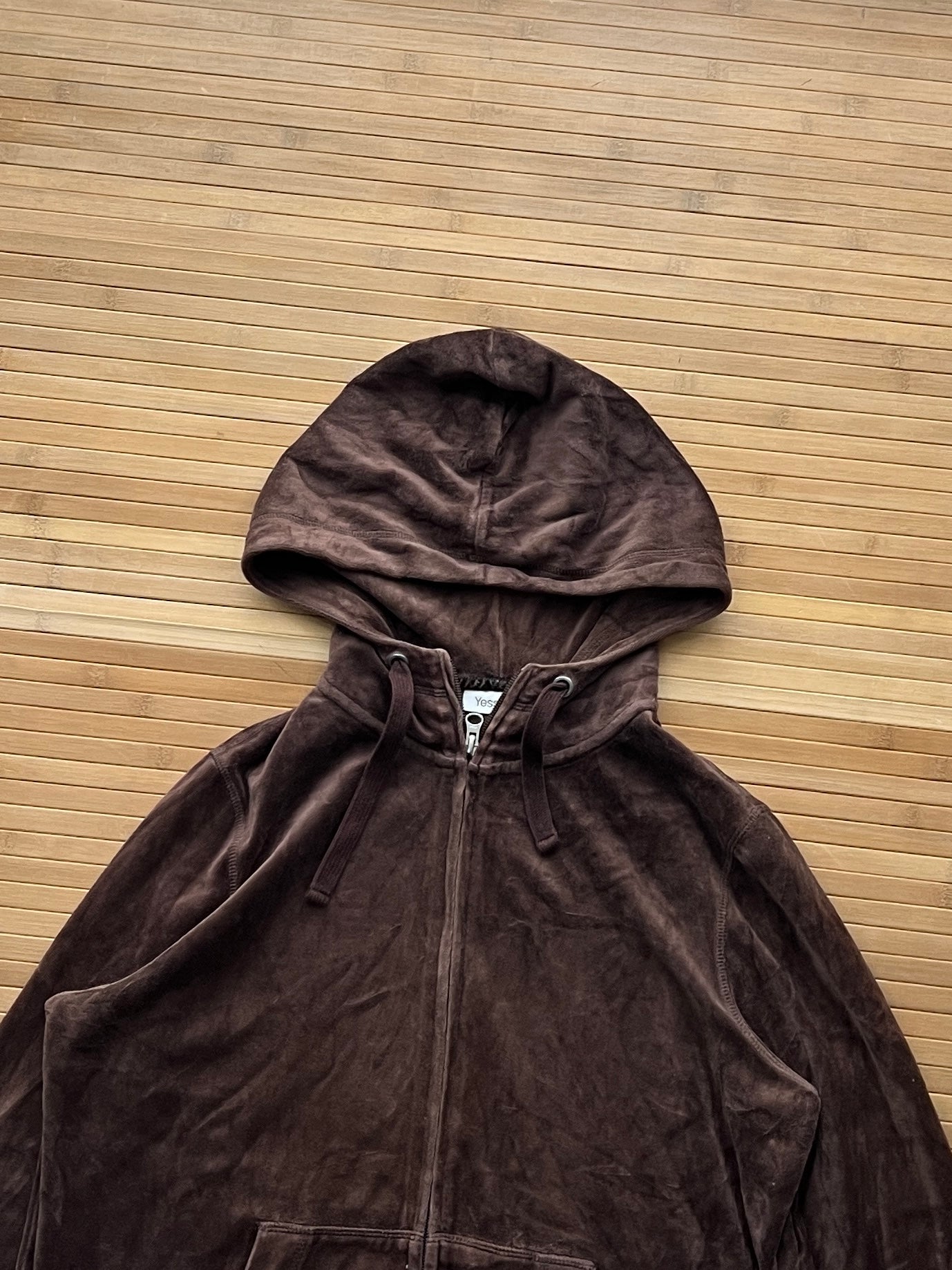 Brown Zip Up Hoodie 🙋‍♀️ (L)