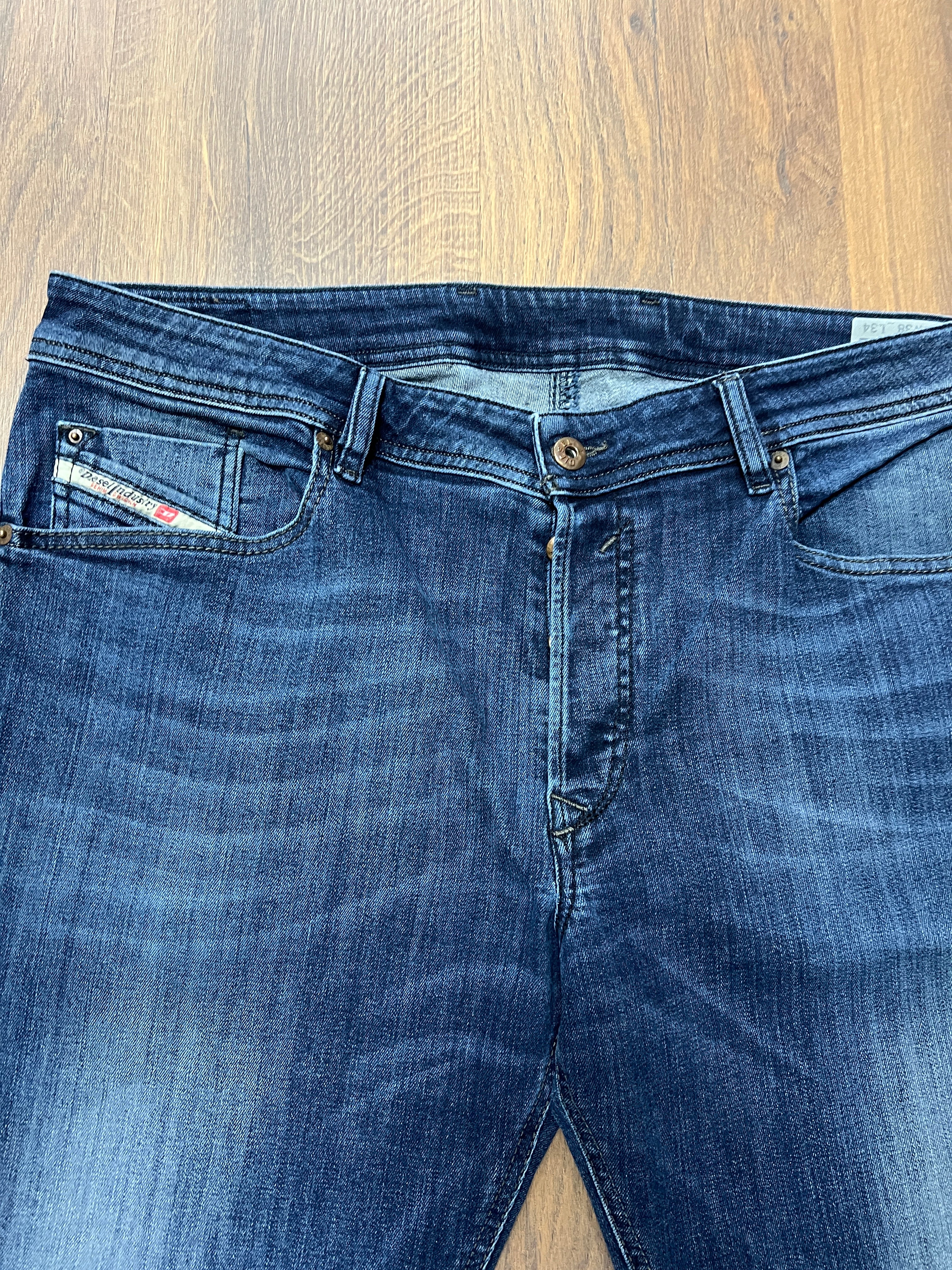Diesel Dark Denim Jeans (38x32)