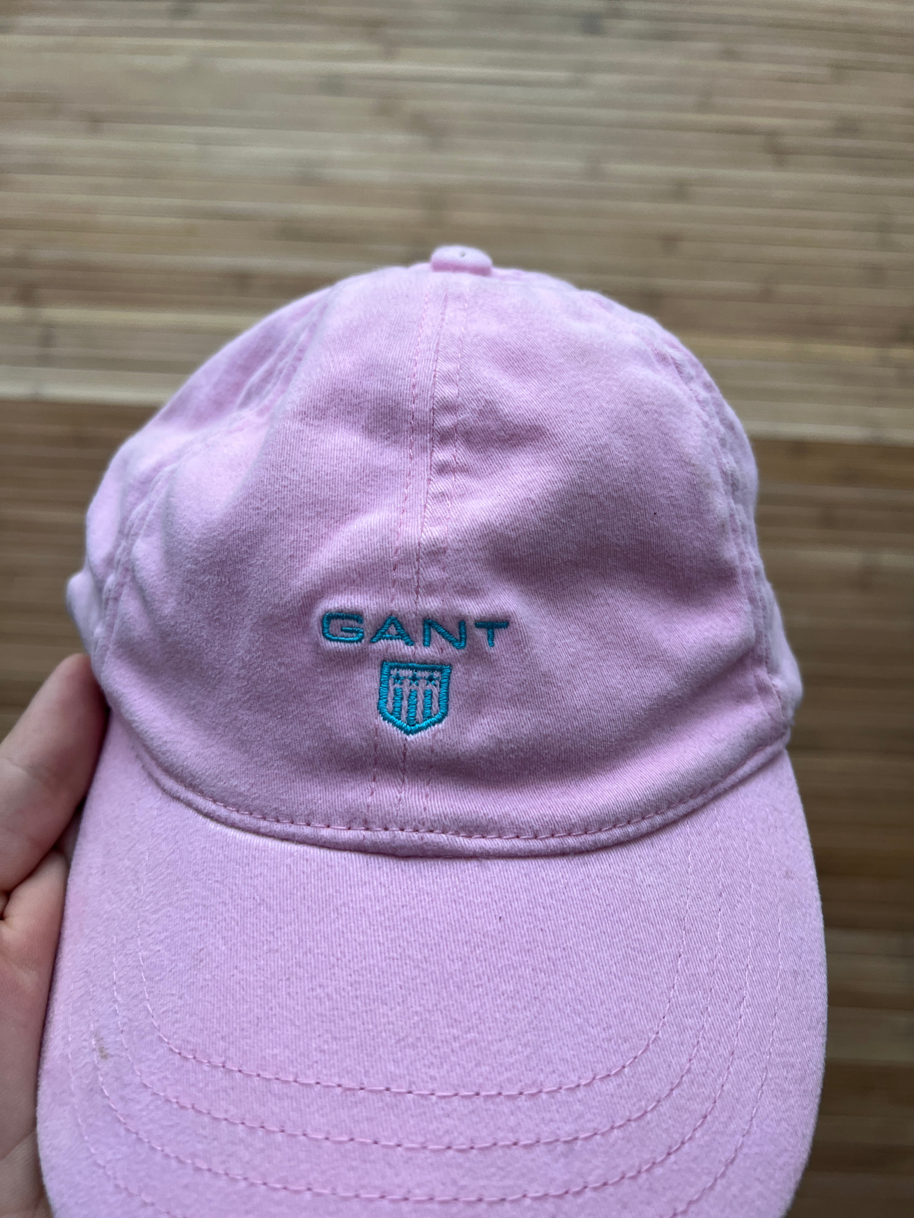 Gant Pink Hat new with tags (S/M)