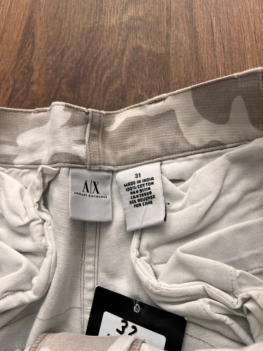 Armani Exchange Camo Cargo (32)