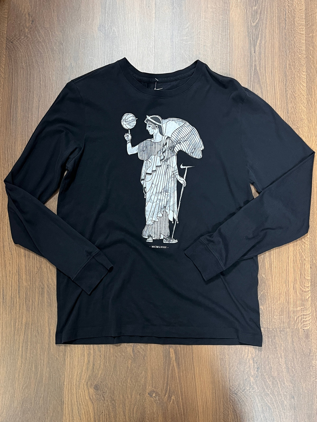 Nike Long sleeve Tshirt(M)