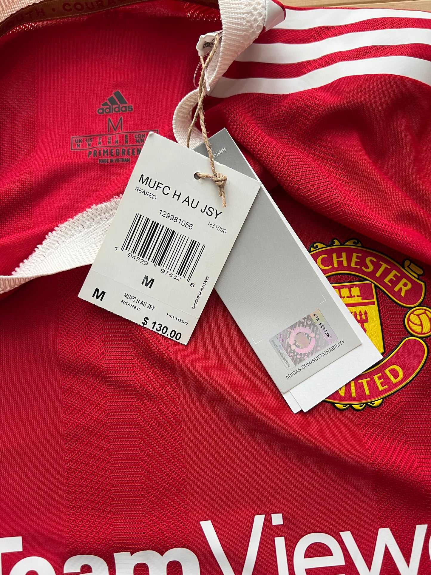 Manchester United 2021/22 Home Jersey New with tags (M)