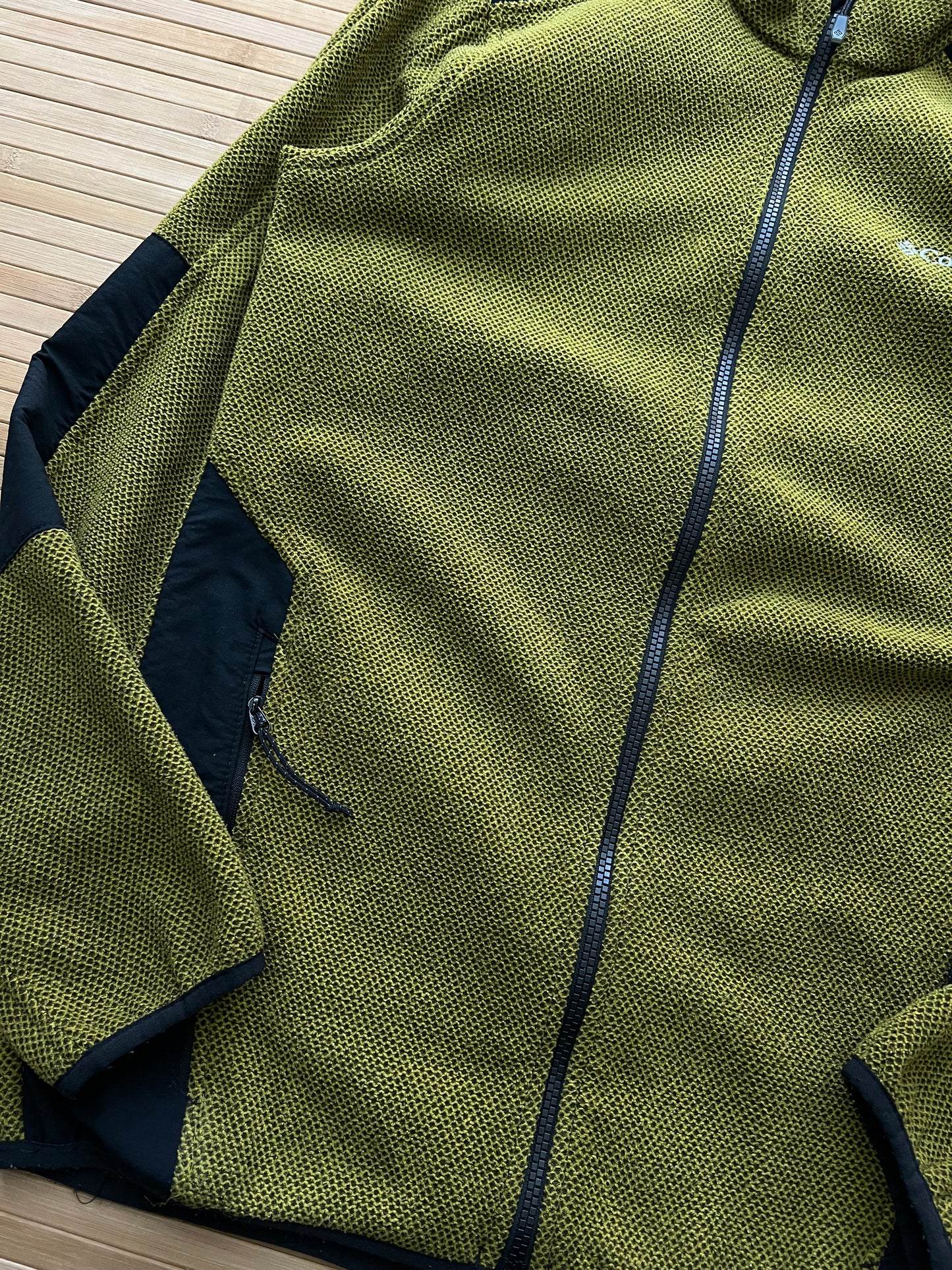 Columbia Zip Up Fleece (M)