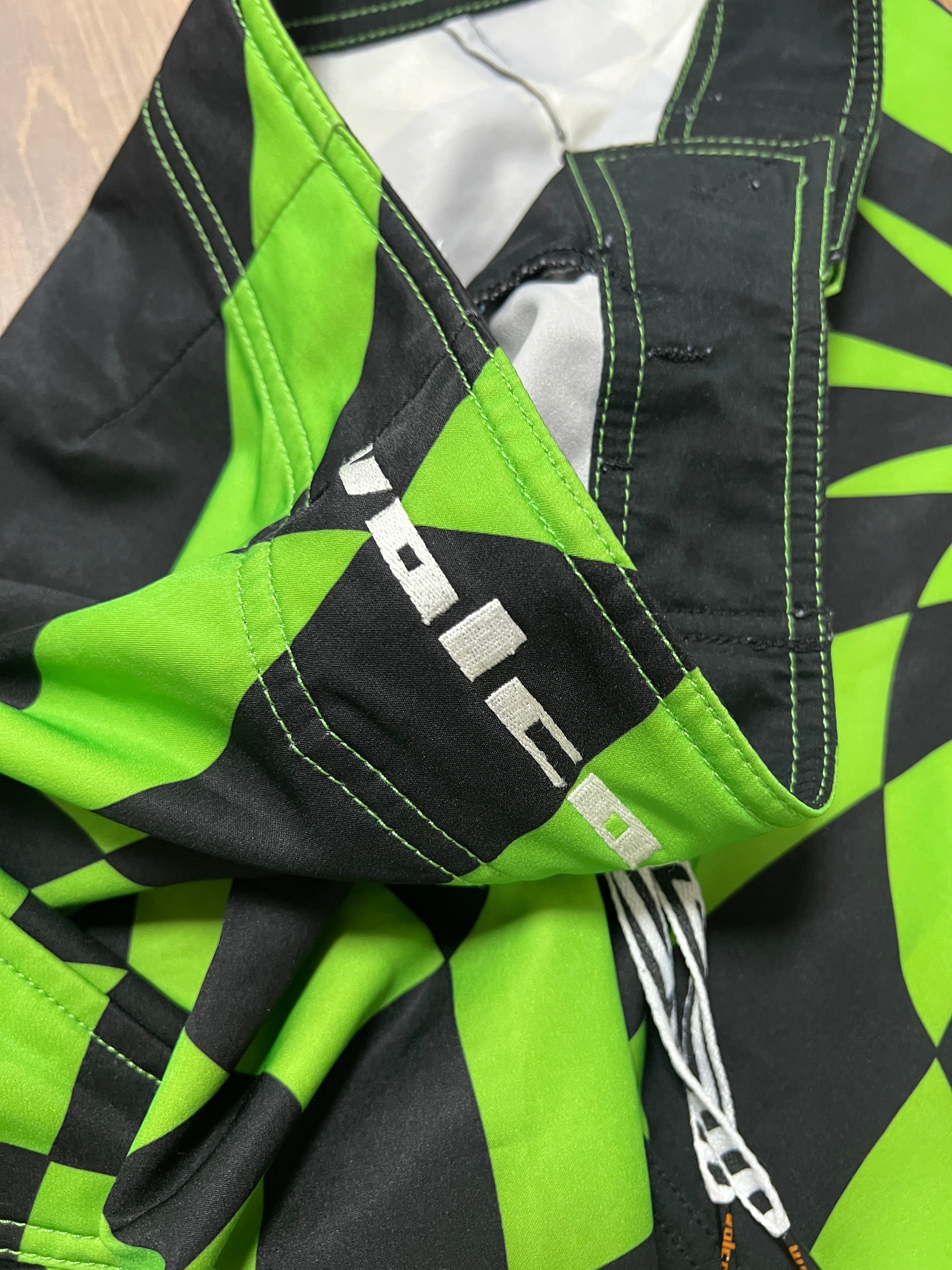 Volcom Board Shorts (30)