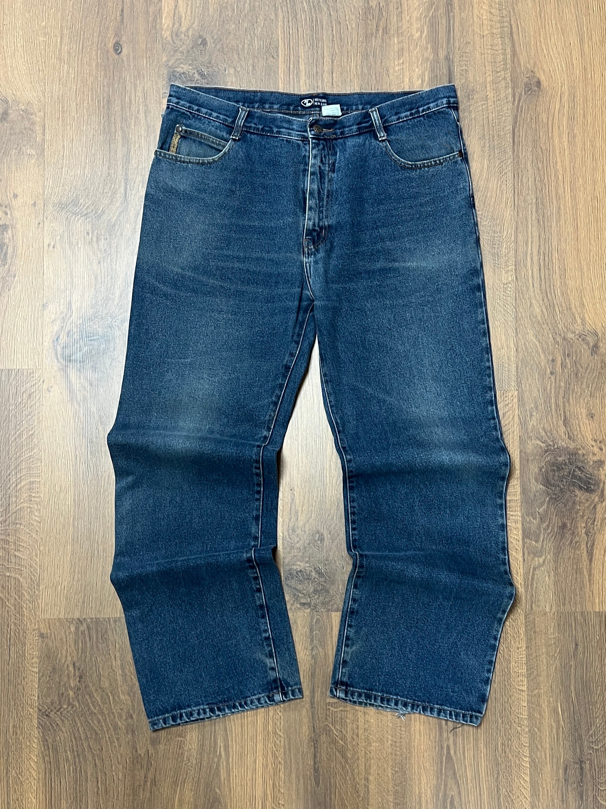 Baggy Blue Jeans (38x32)