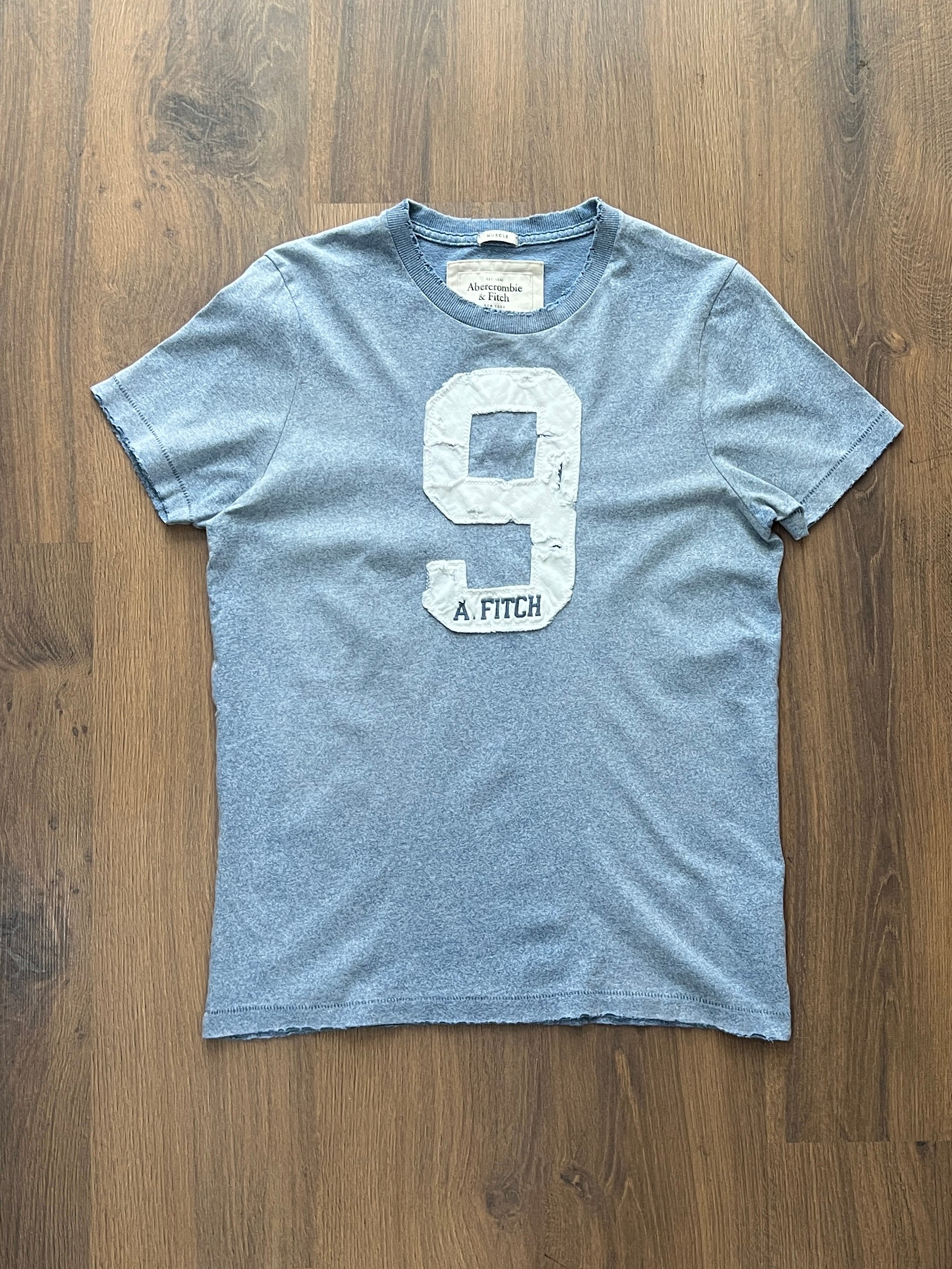 Abercrombie & Fitch Vintage T-Shirt (M)