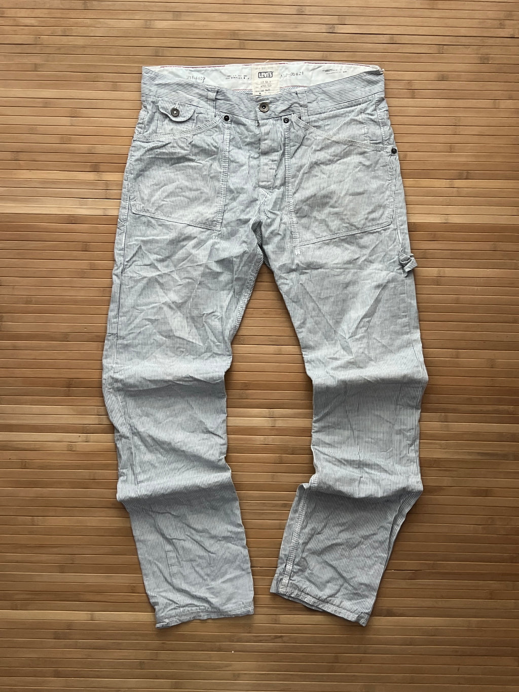 Levis Carpenter Striped Pants
(34x32)