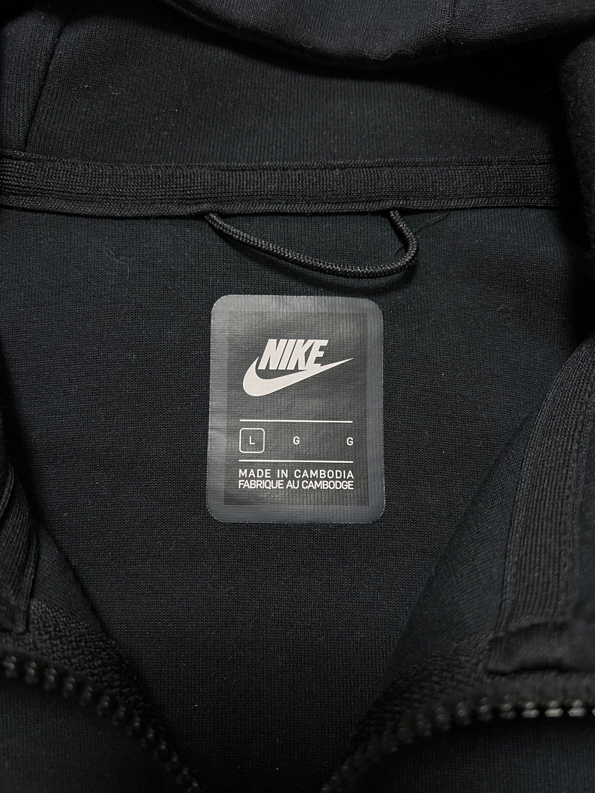 Nike Tech Hoodie (L)