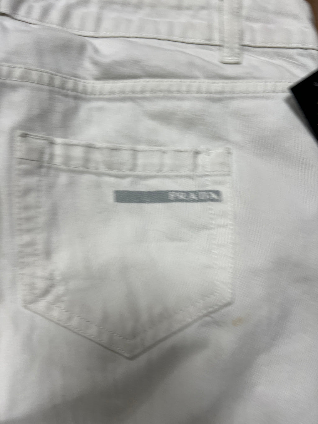 Prada White Pants🙋‍♀️ (30x30)